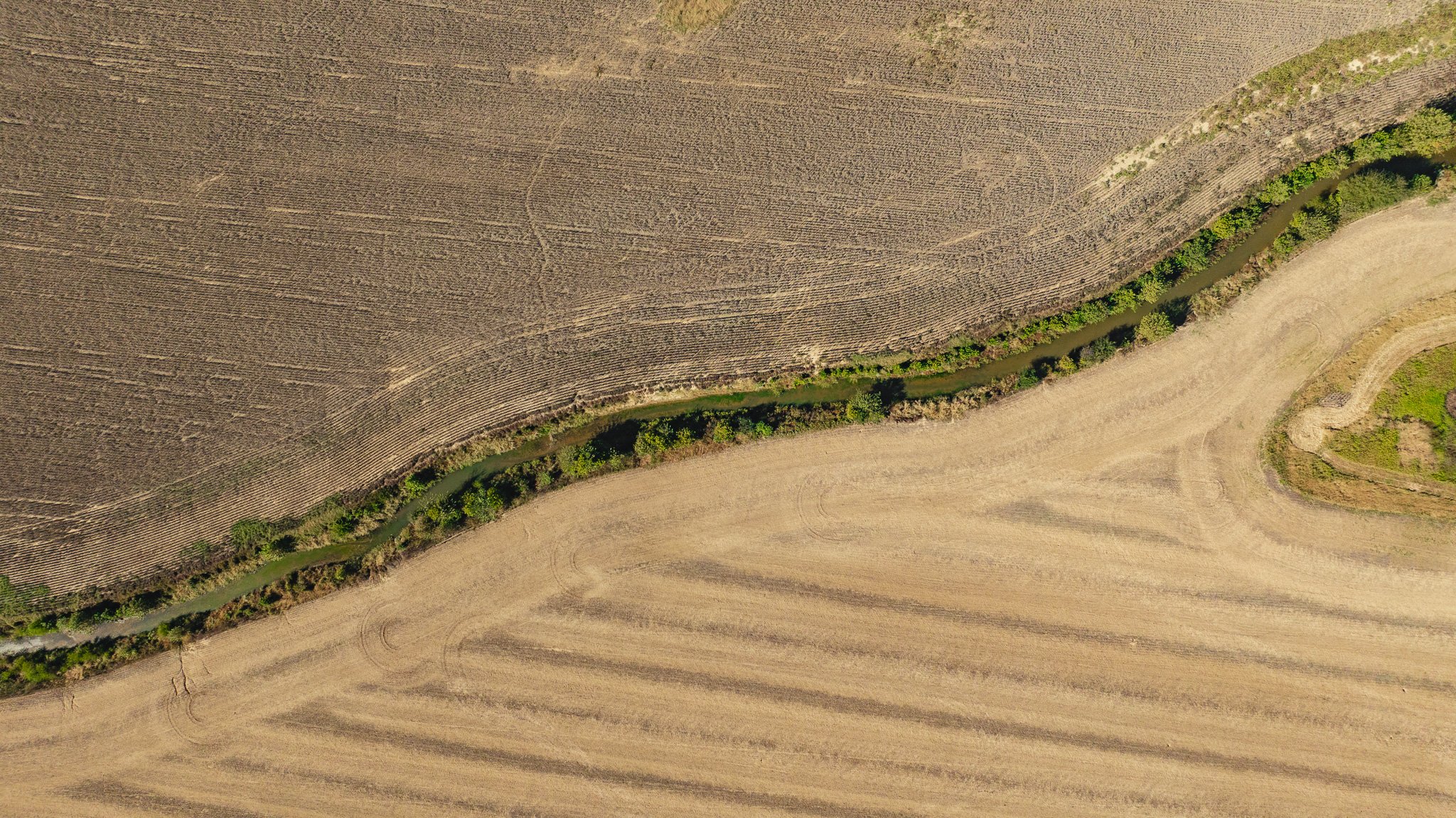 DJI_20261018180310_0067_D.jpg