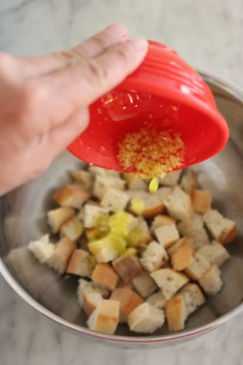 caesarcroutons2.jpg
