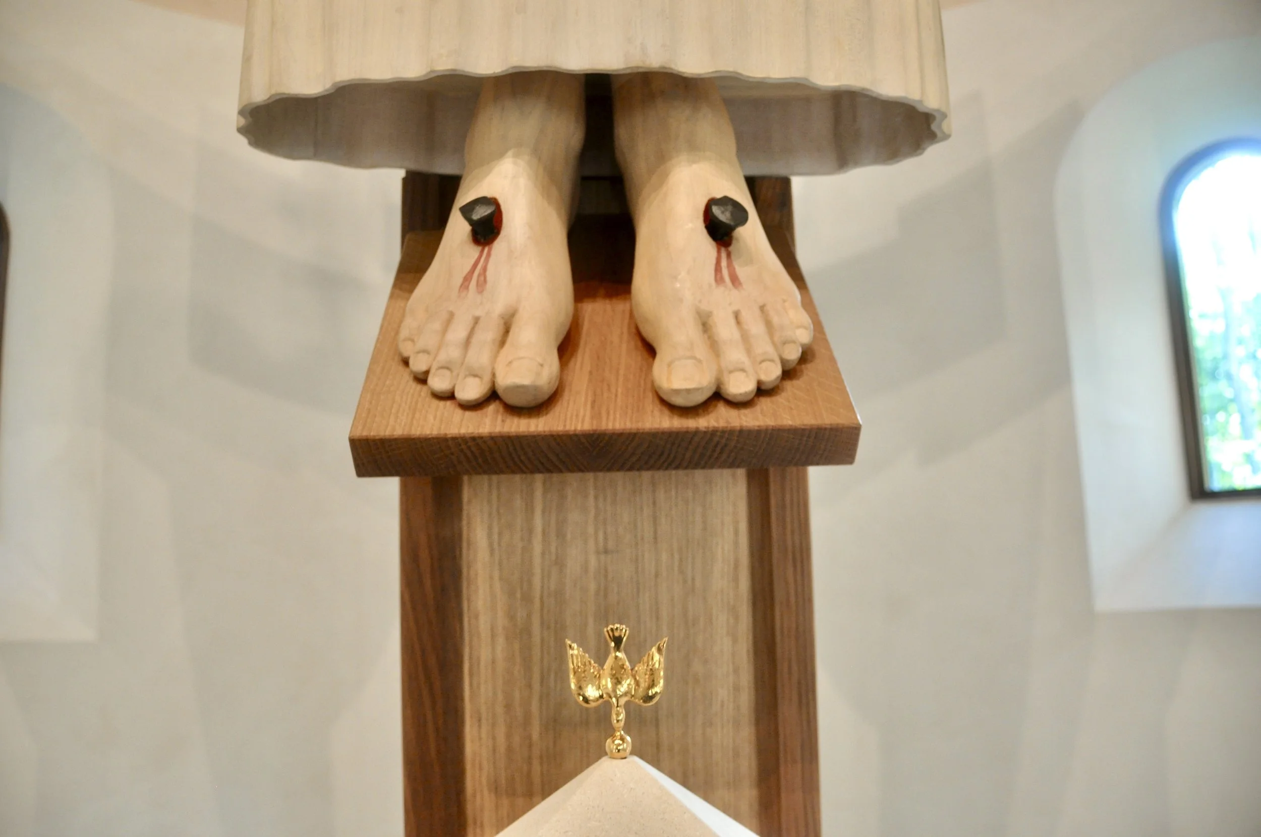 Feet of Jesus Christ, Eternal High Priest