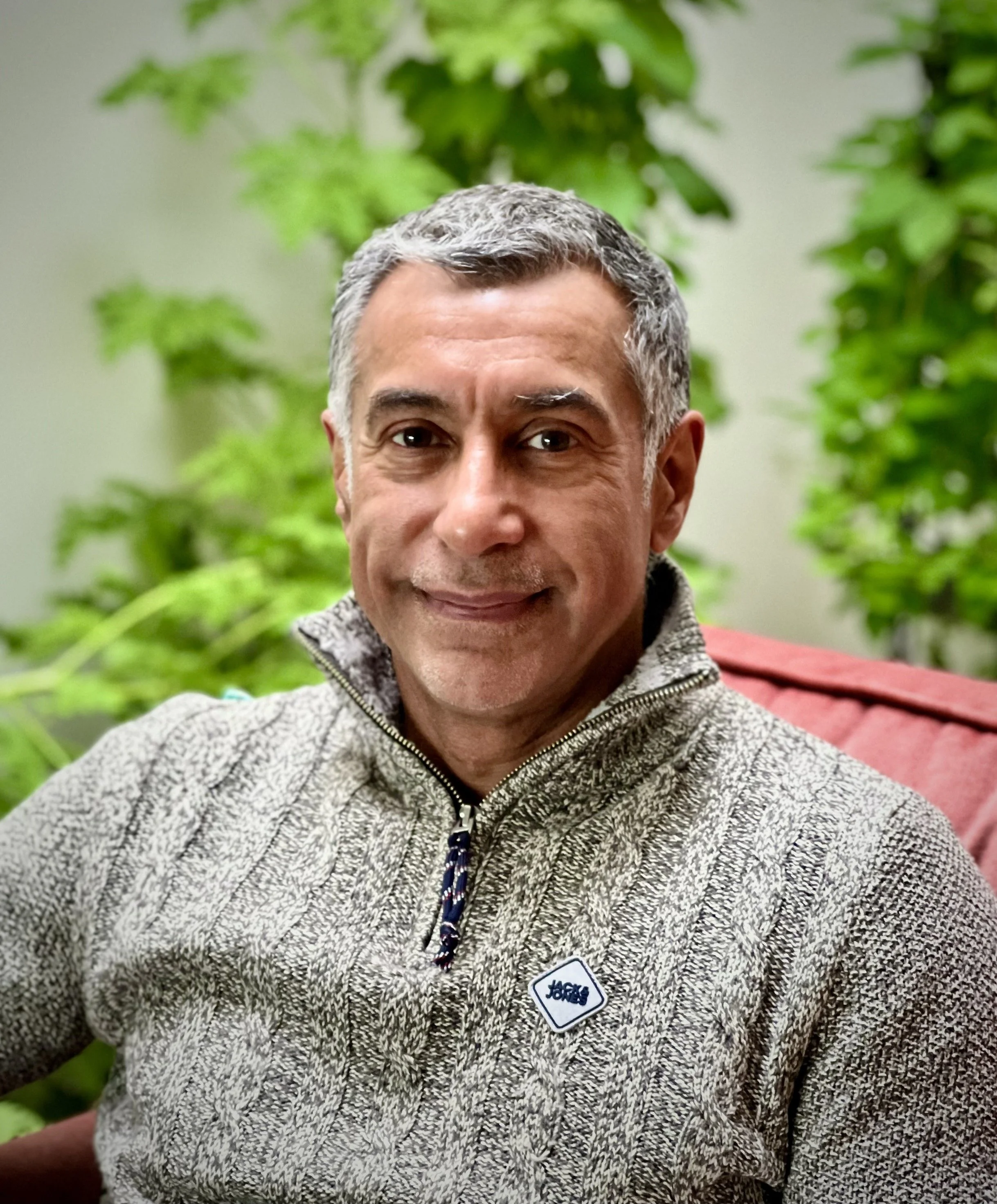 Portrait of author Sunil Angris