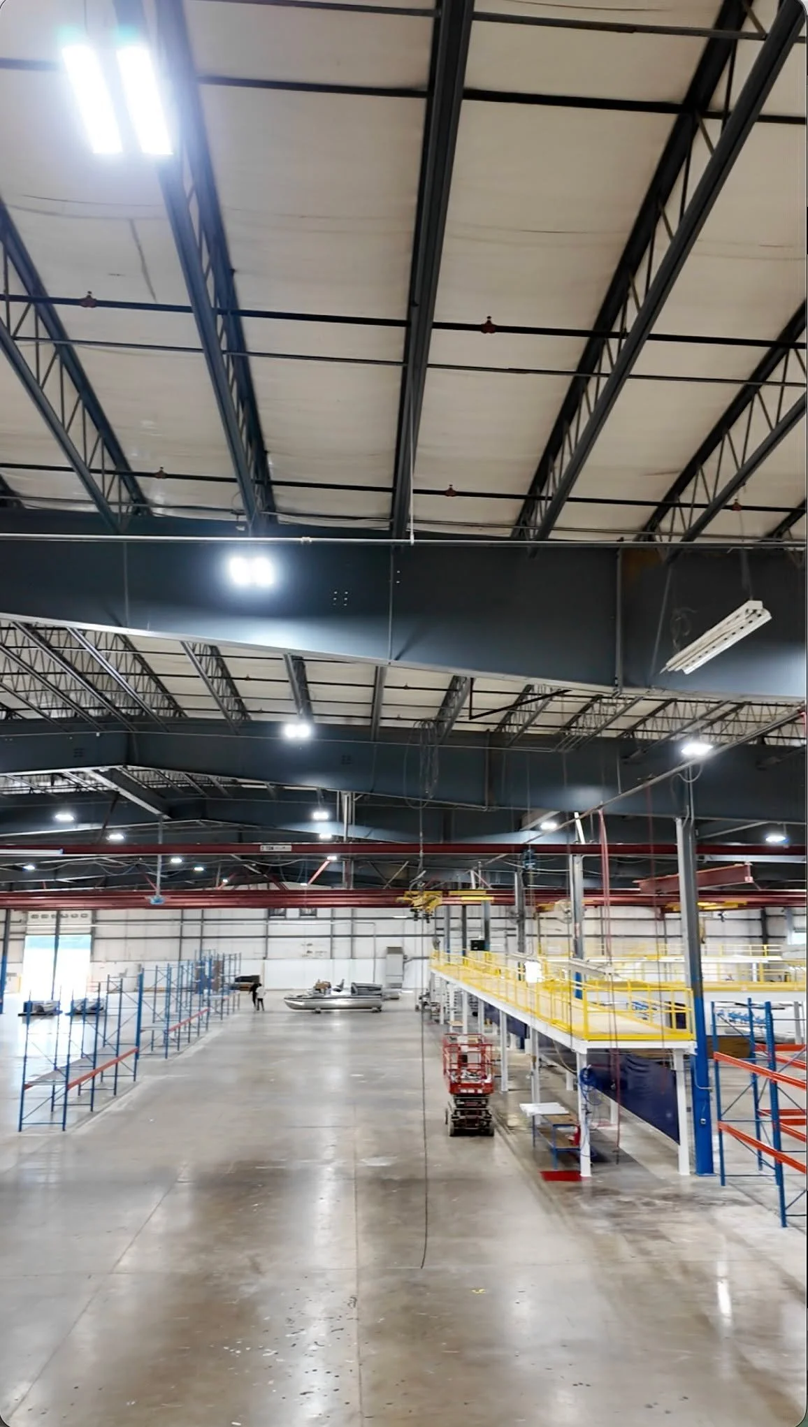 Welcome to the plant.

This is where the Seaglass vision becomes reality.

Built by people who care about the details, the craftsmanship, and most importantly, the experience. Come along and watch Seaglass start to form. This is just the beginning.

