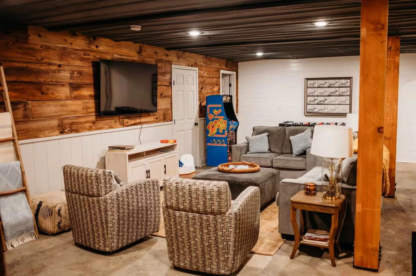 Platte River Farm Game Room.jpg