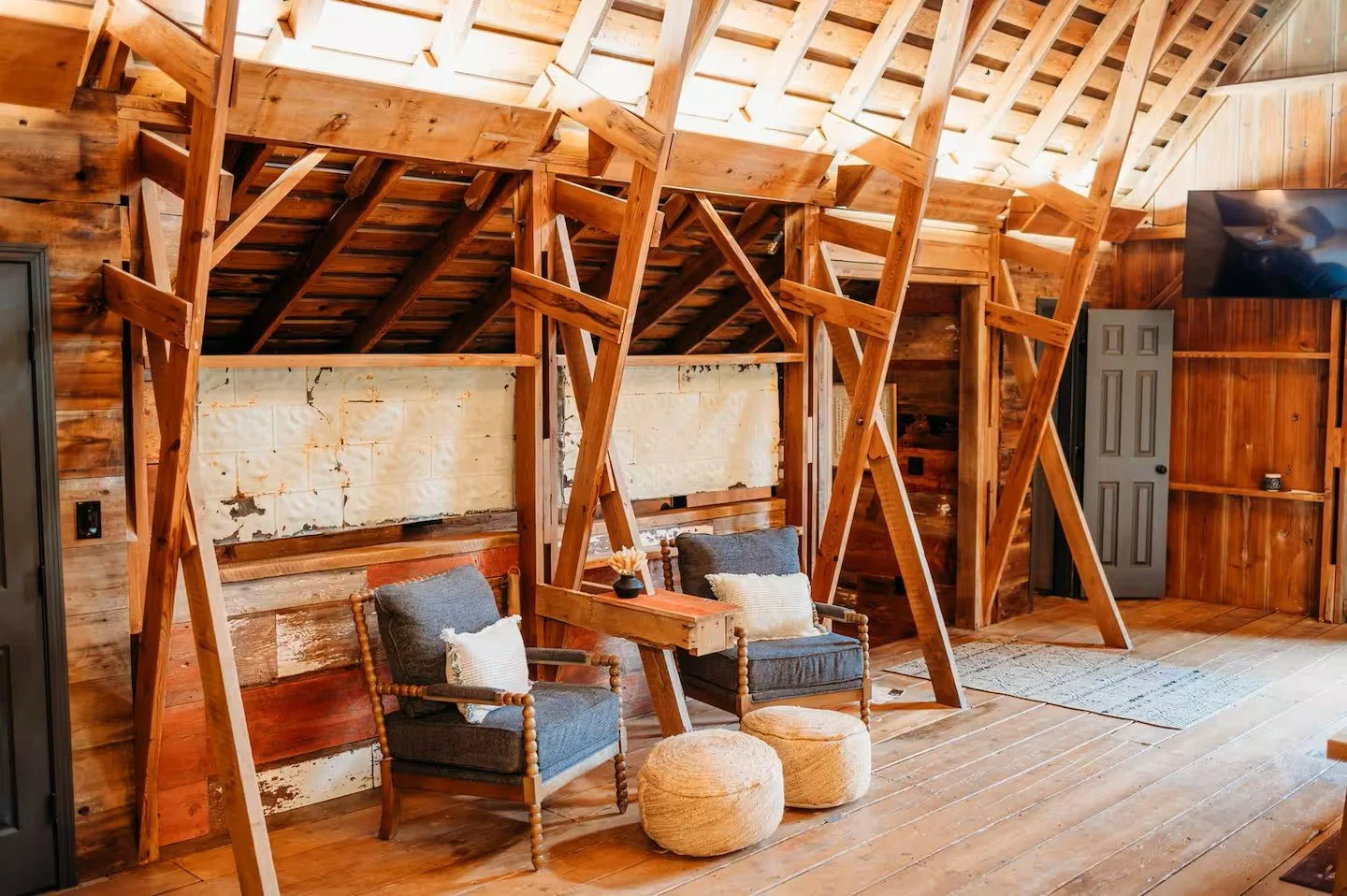 Platte River Farm Extra Seating.jpg