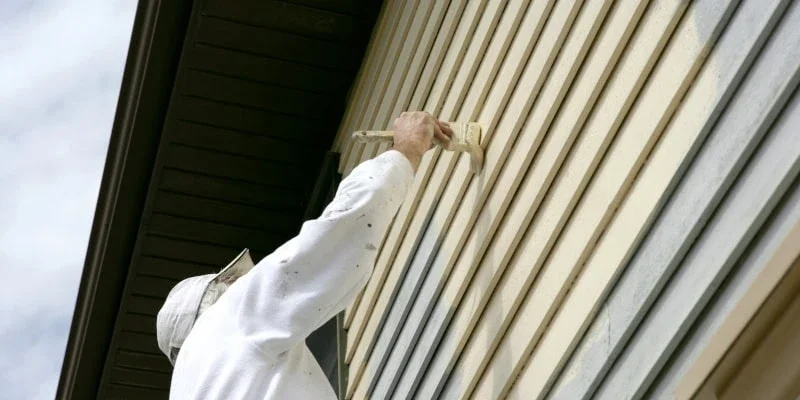 Reasons to Use Professional Exterior House Painting Services