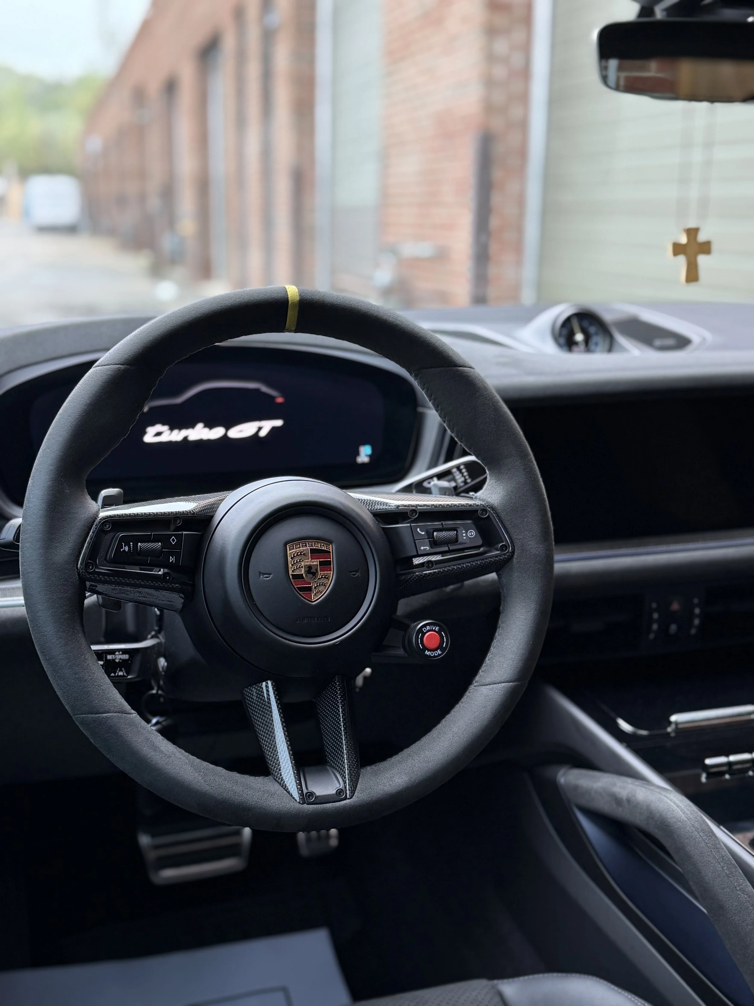 Porsche 911 Turbo GT steering wheel and digital dashboard