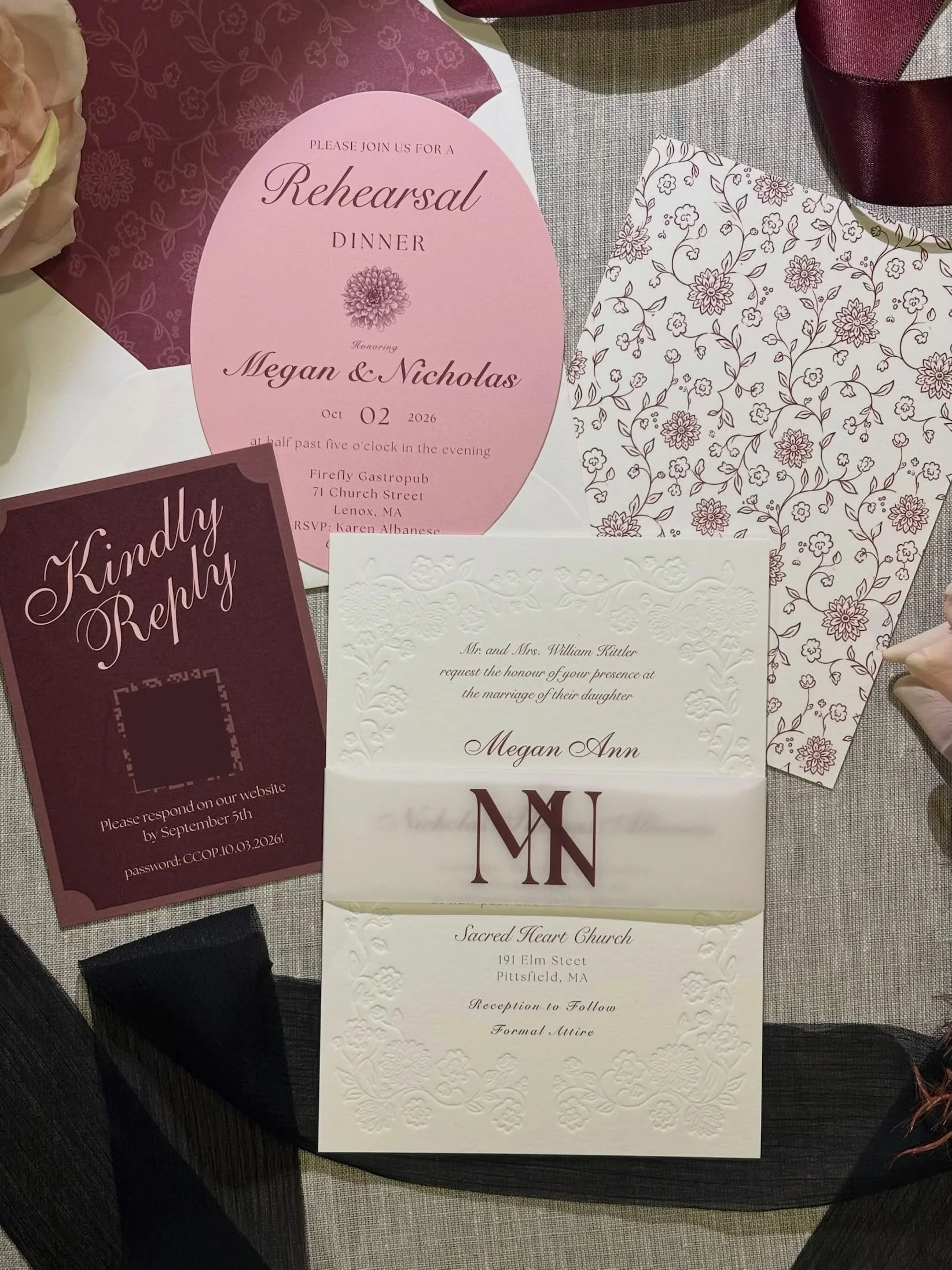 FINALLY allowed to show these off. 💌✨

One of my biggest rules: I never post a couple&rsquo;s stationery before their guests receive it. They deserve to be the first ones to see what we created, not Instagram.

And now that these beauties have offic