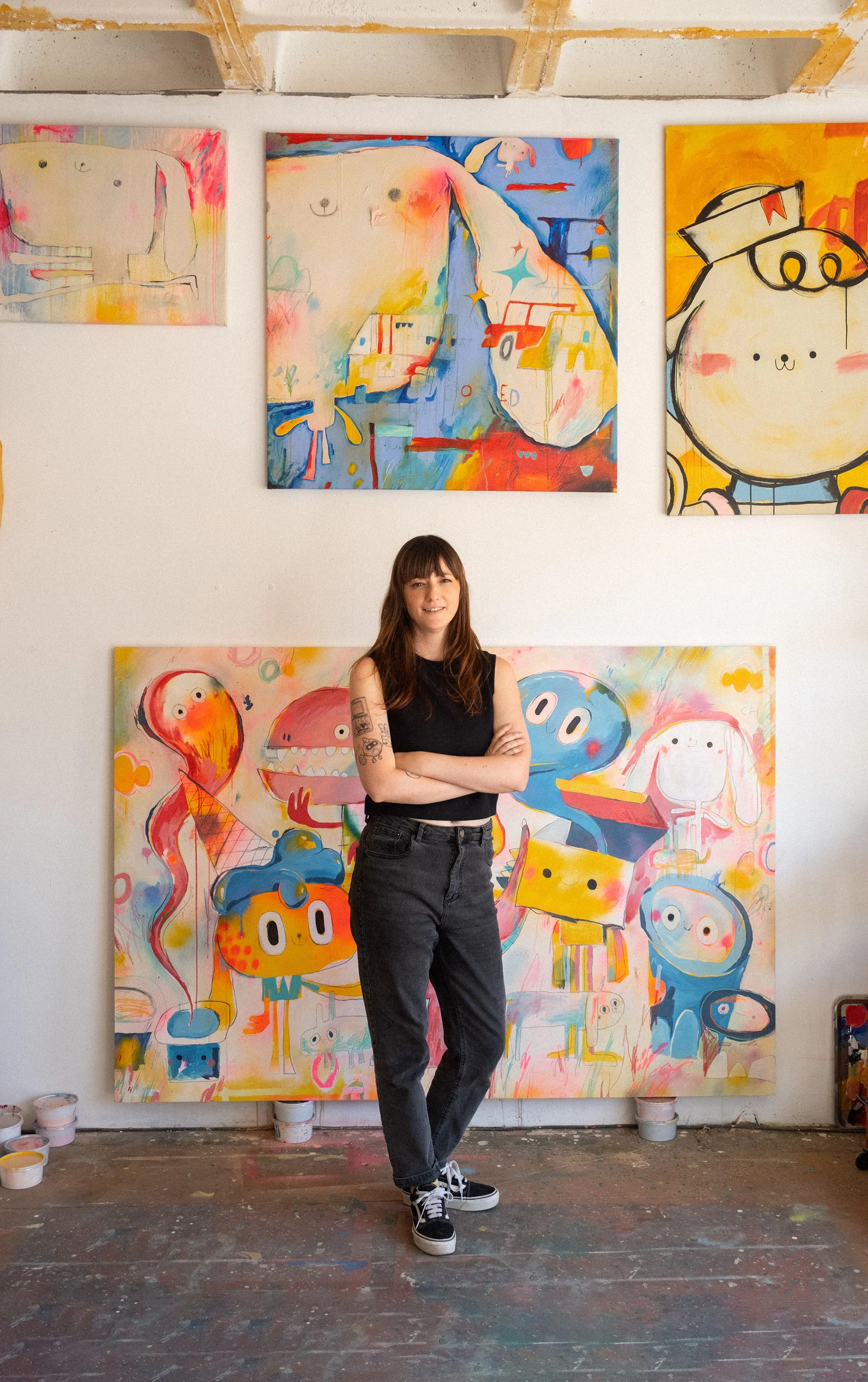 La artista Lucía Astuy en su estudio