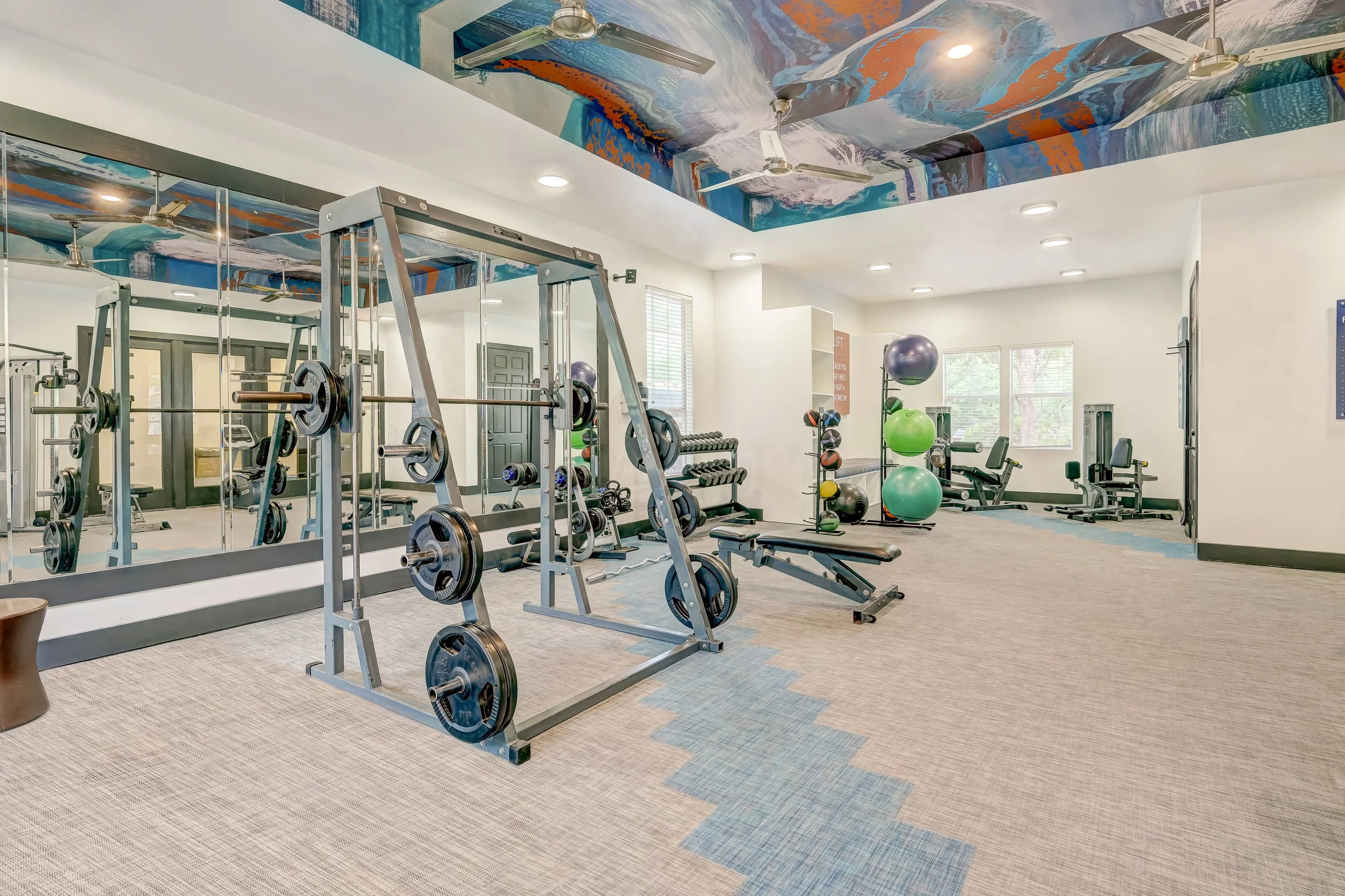 8 CENTERVIEW.jpg