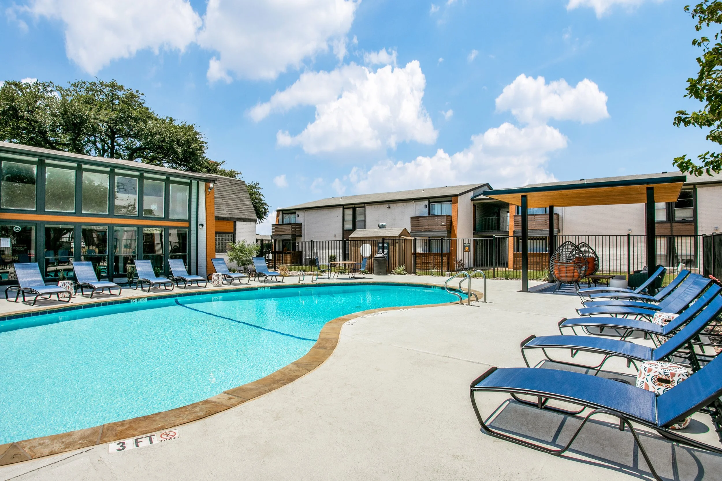 8500 Harwood Exterior 5.jpg