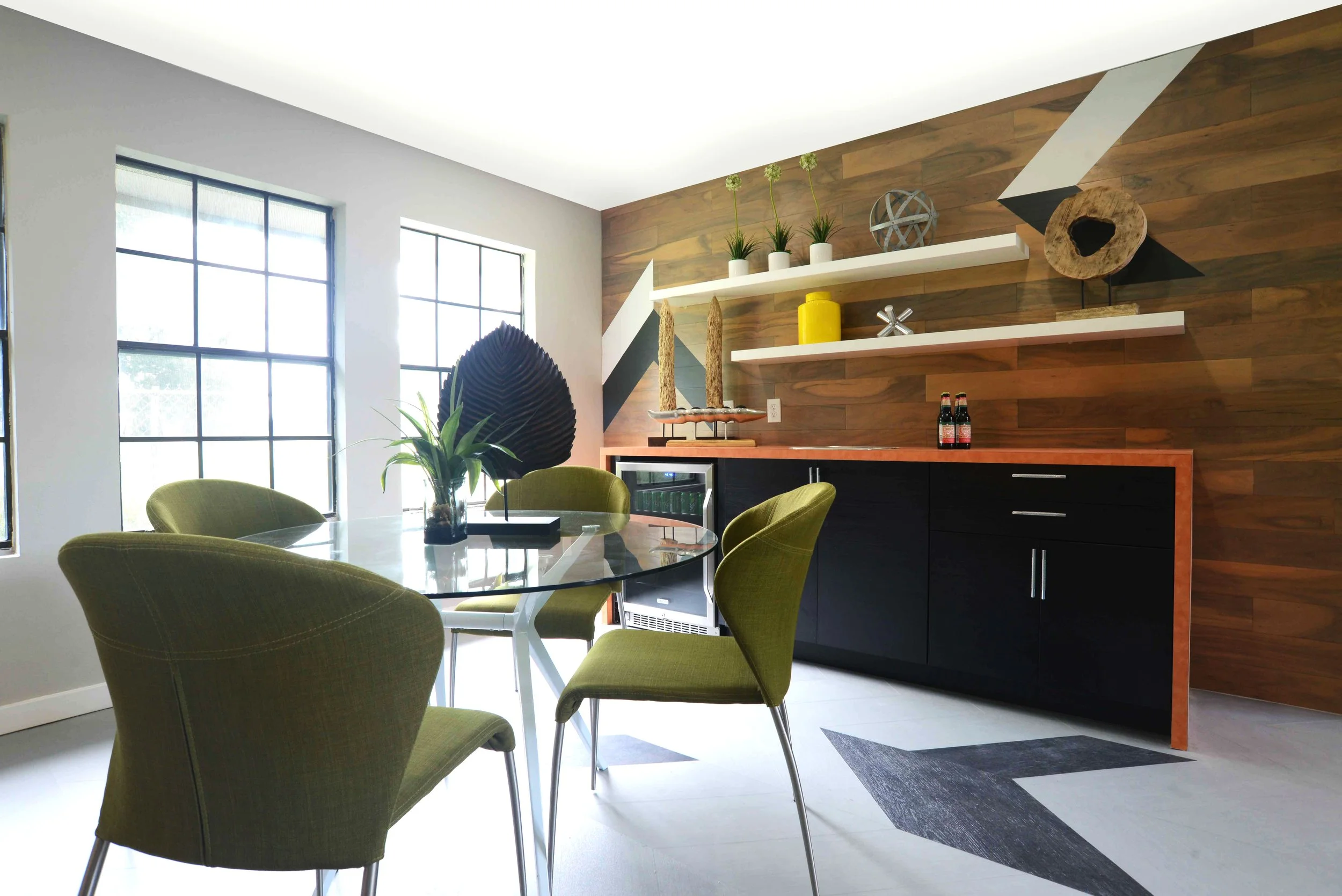 REFRESHMENTS AREA.jpg