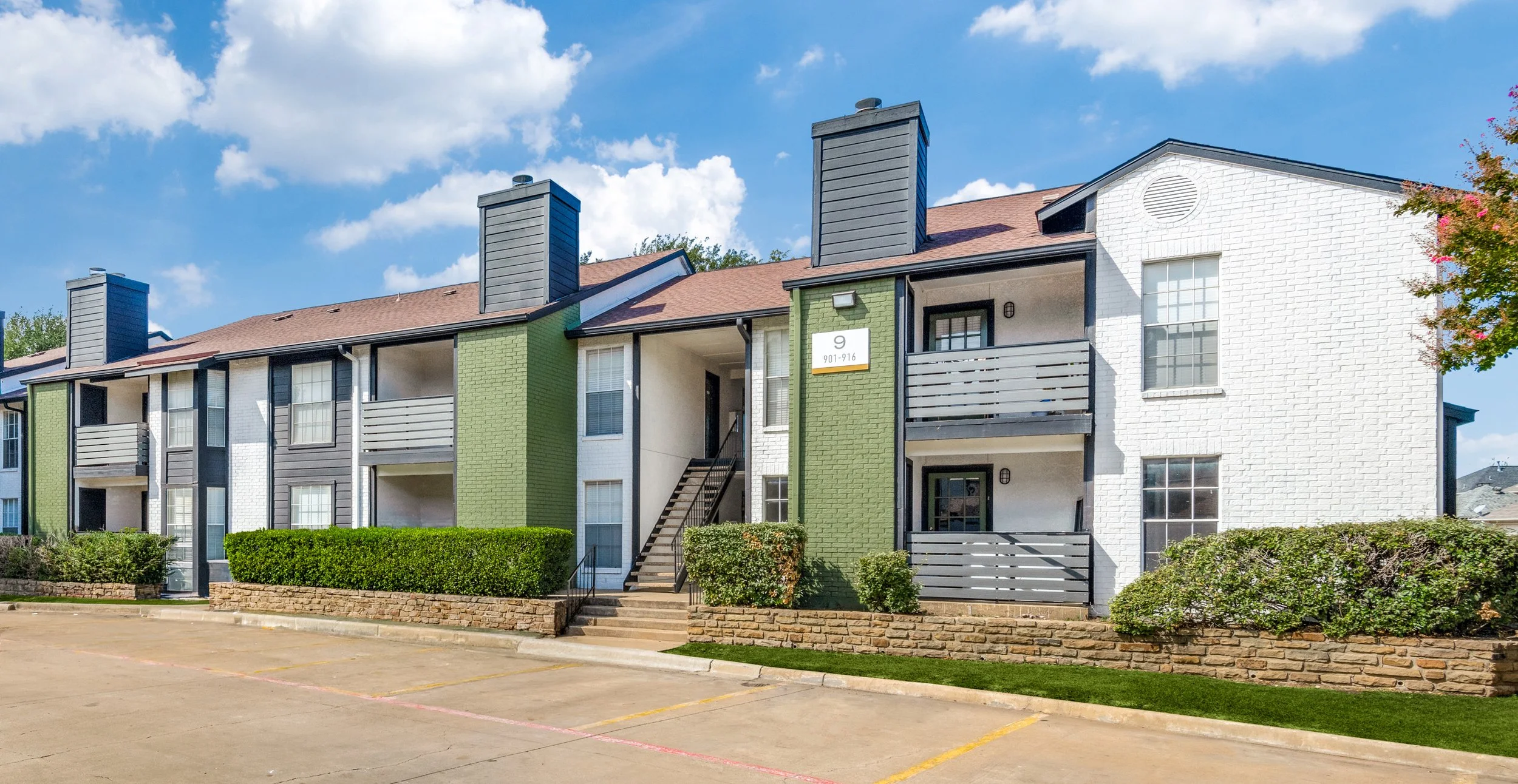 RICHMOND EXTERIORS 3.jpg
