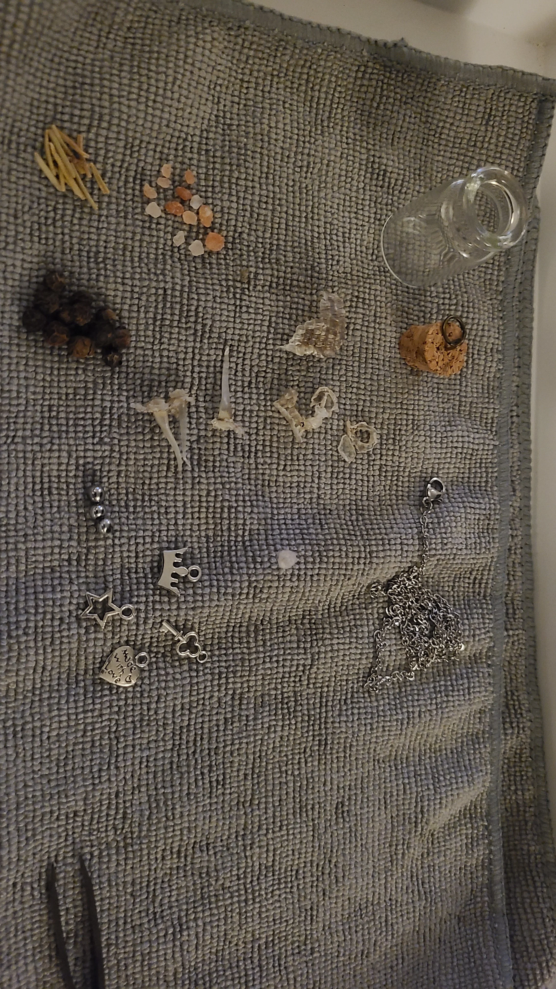 Up-close picture of ingredients used for most Buzz Charms.