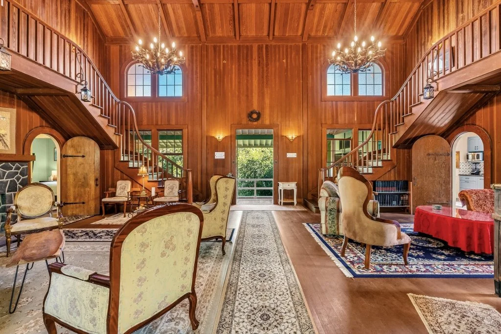 living area.jpg
