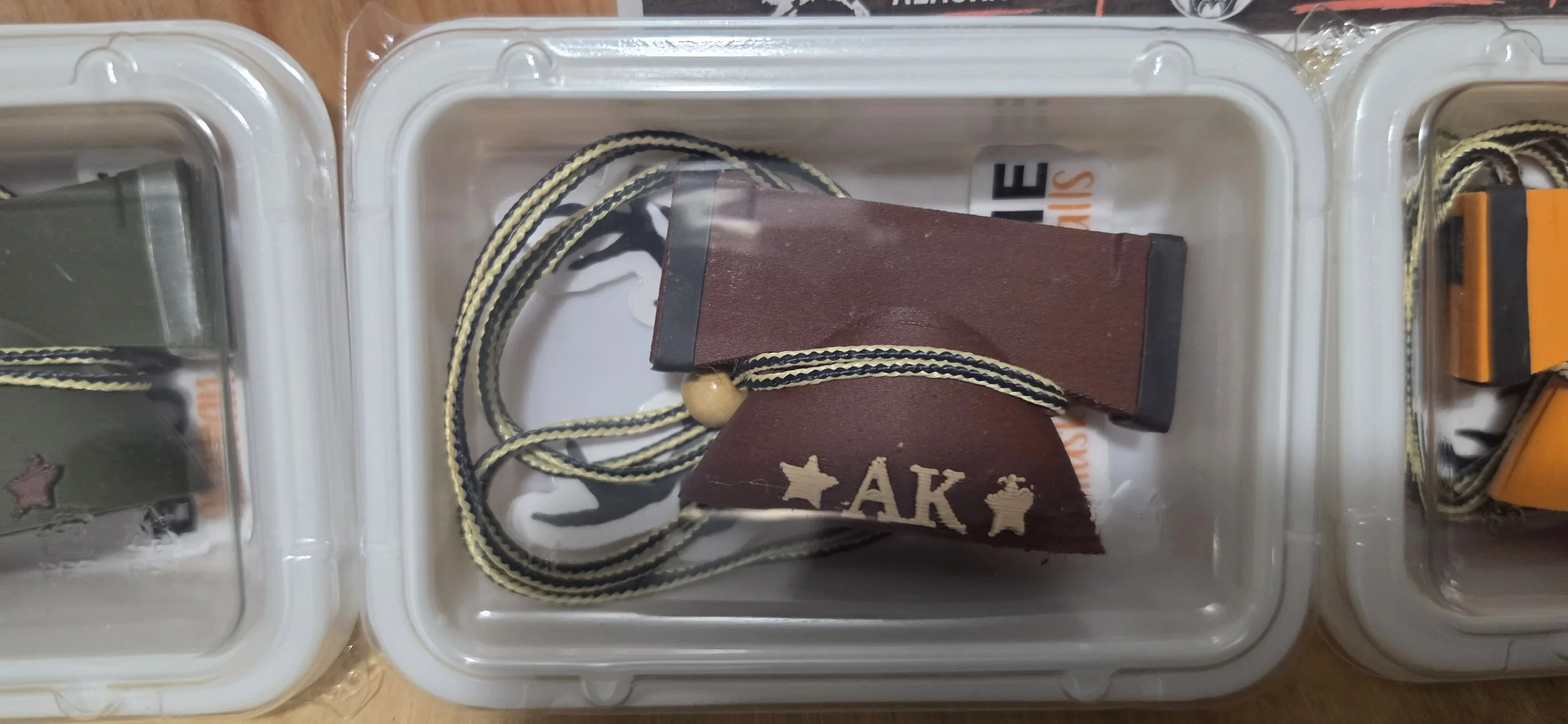 akd-drkbrown.jpg