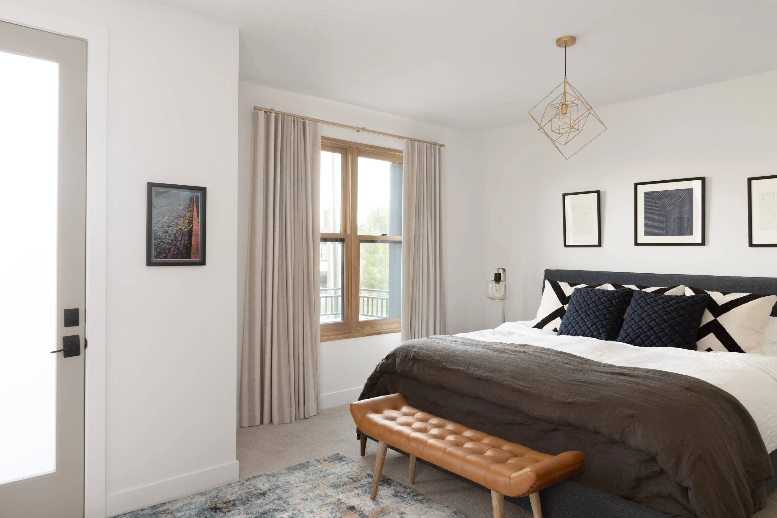 Stout 13 - Bed.jpg