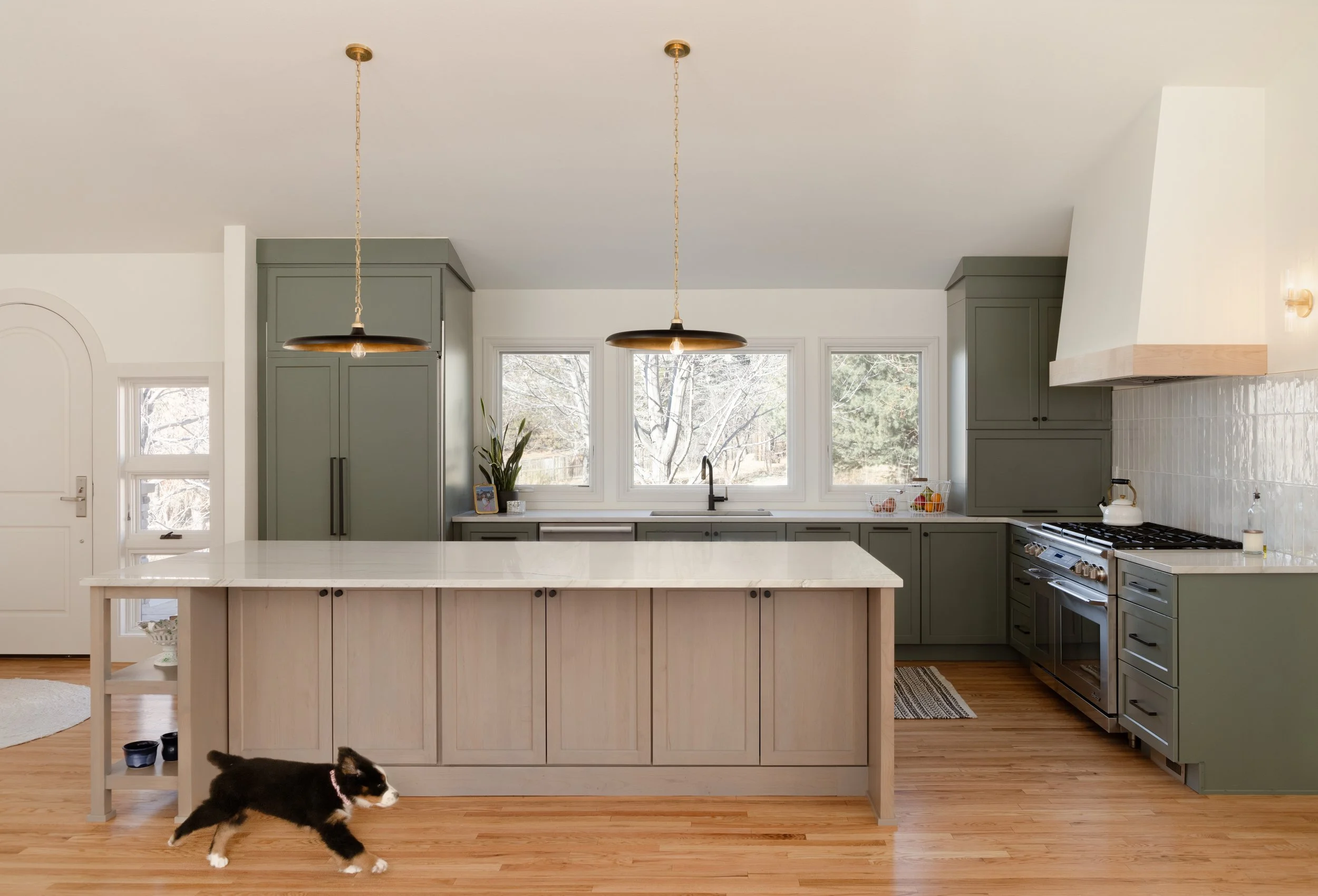 kyliefitts_lumenhomes_3980sbellairest_5.jpg