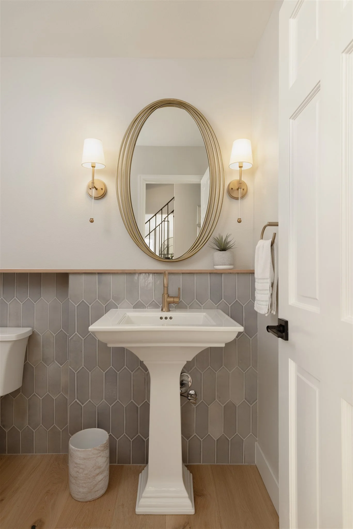kyliefitts_lumenhomes_2250greenoaksln_1.jpg