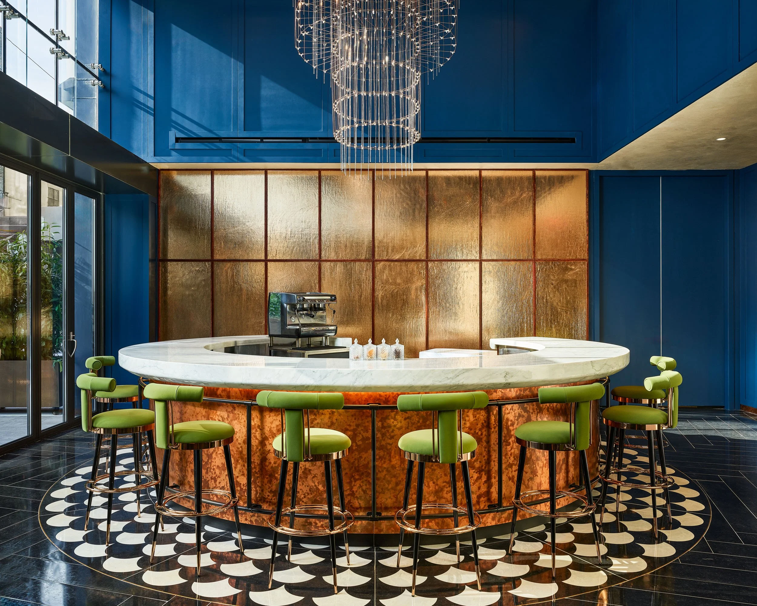 NYC-TheGeorge-Tapestry-Bar_1pp-Daylight.jpg