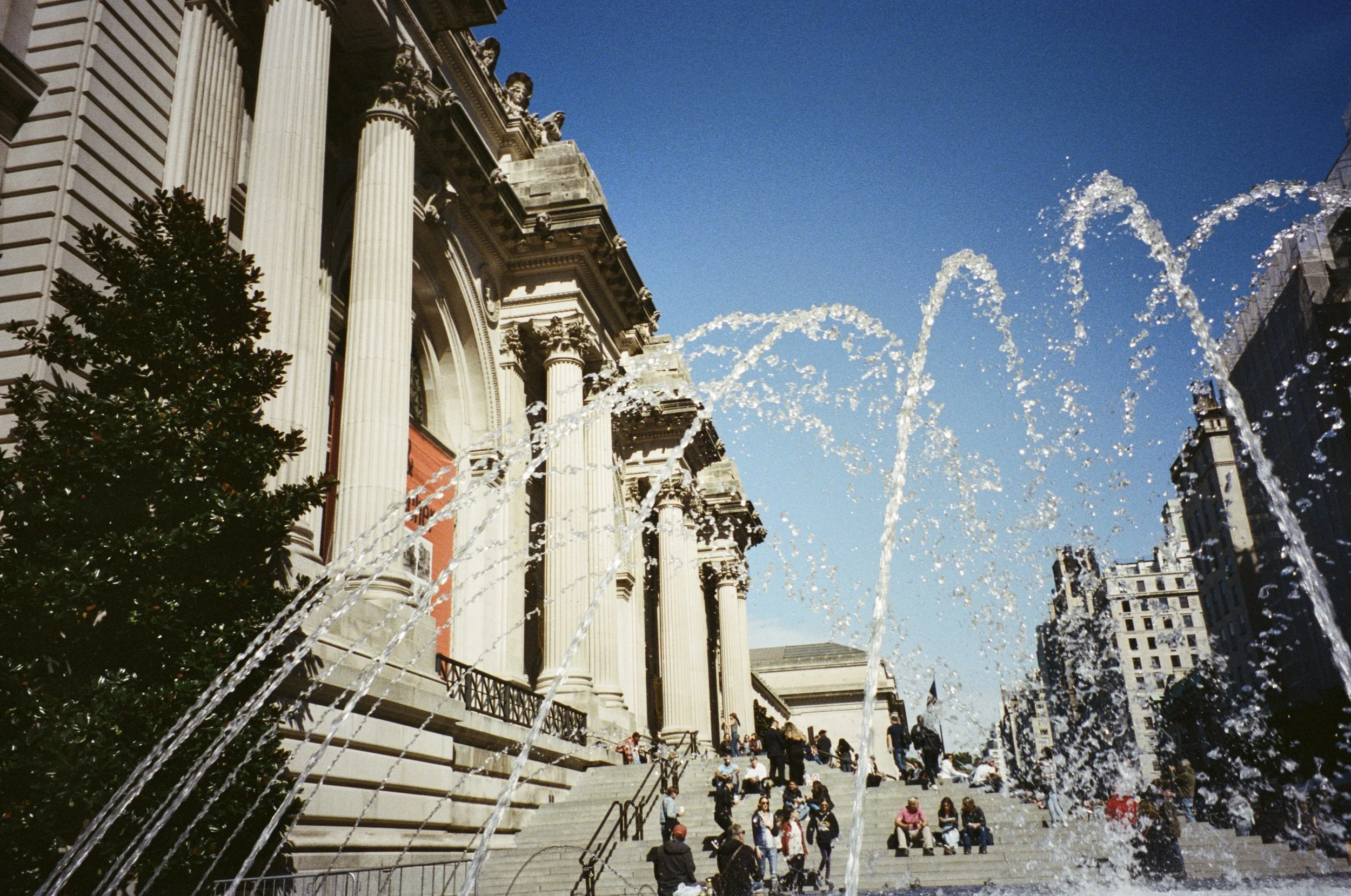 444700_1266_06_5.jpg
