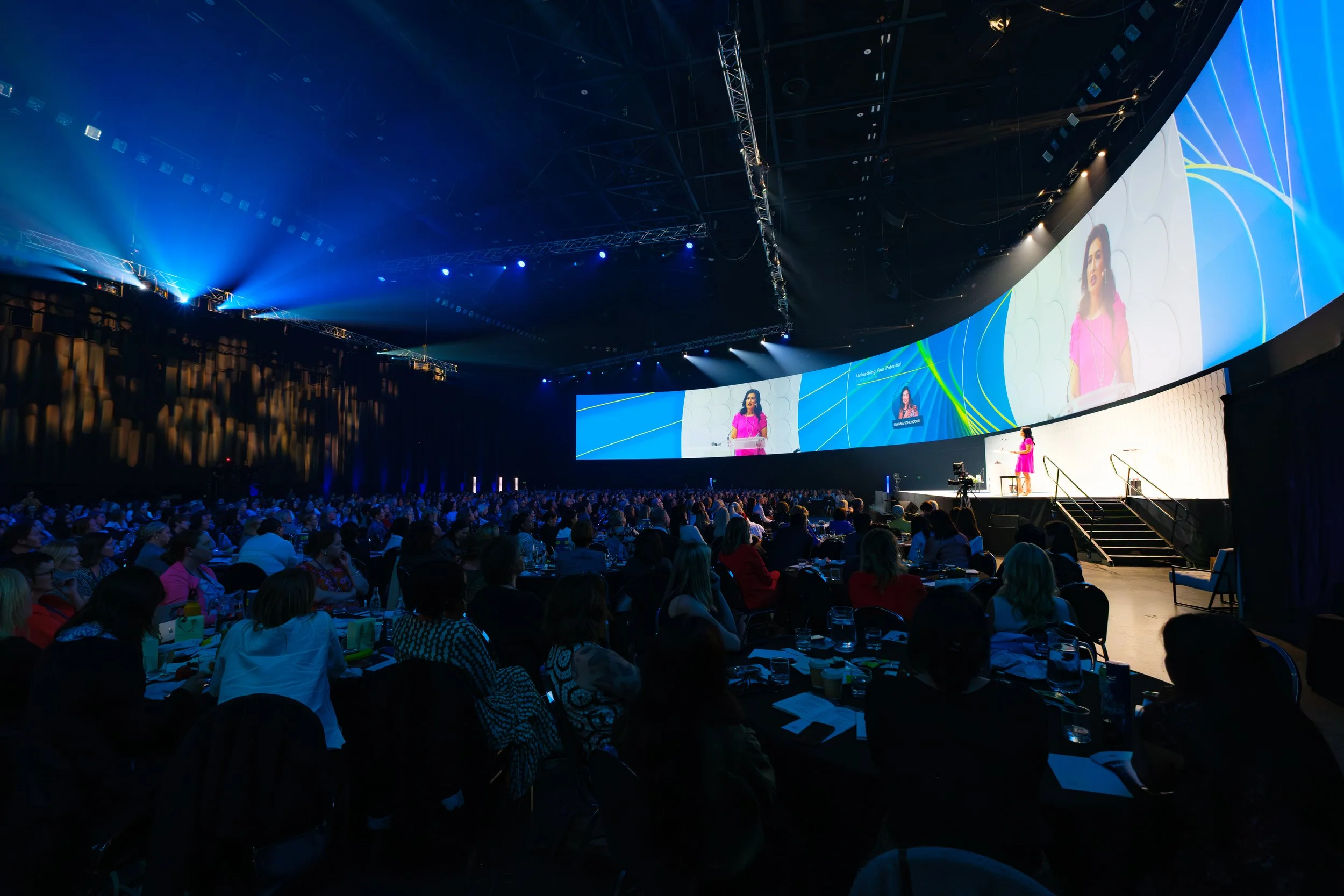 On Being Bold & StreamlinerIMG_3014.JPG