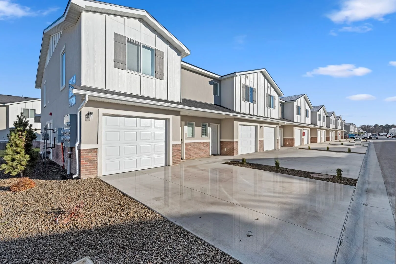 Laguna Farms – Delinda Townhomes in Nampa, Idaho, a multifamily project completed with interior finish work by West Construction Services