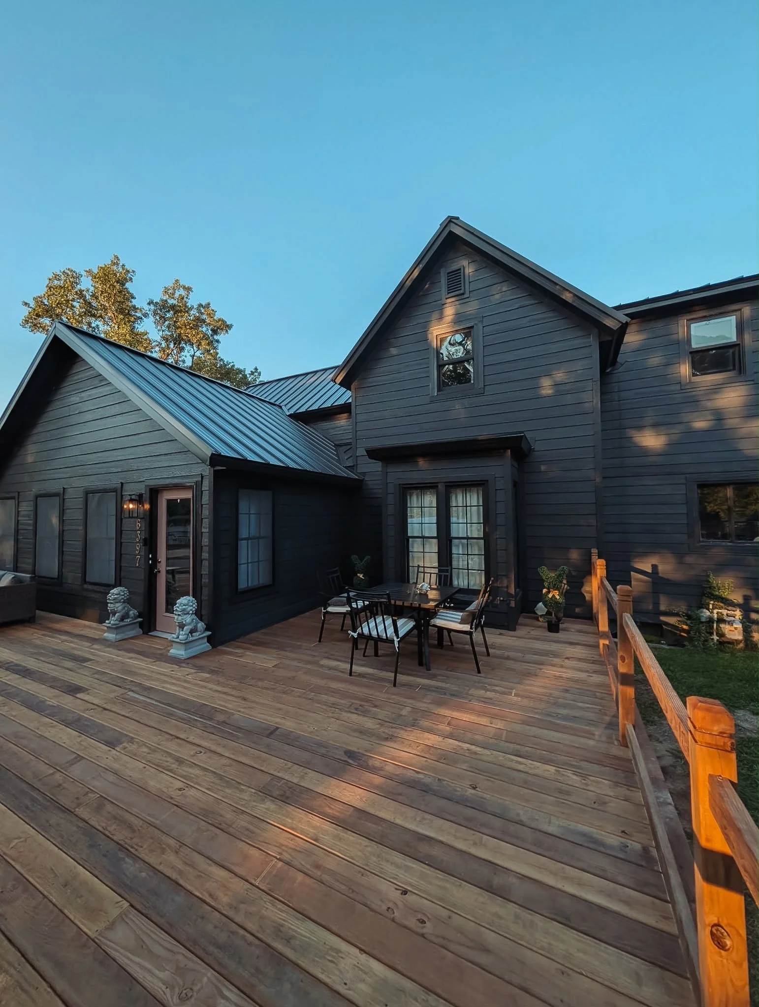 635 square foot deck, built start to finish
