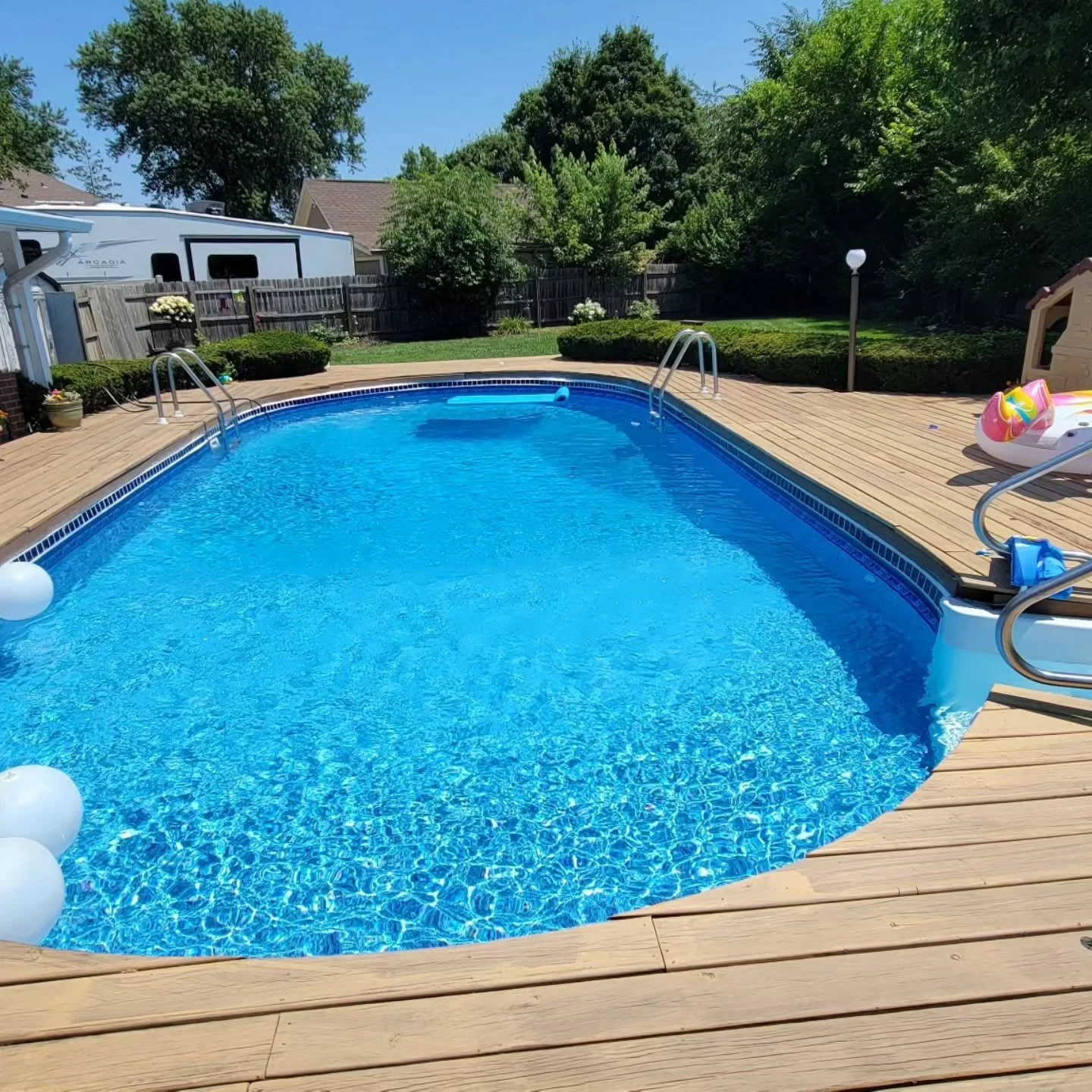 Another happy customer with a pool that's clear and sparkling ✨️