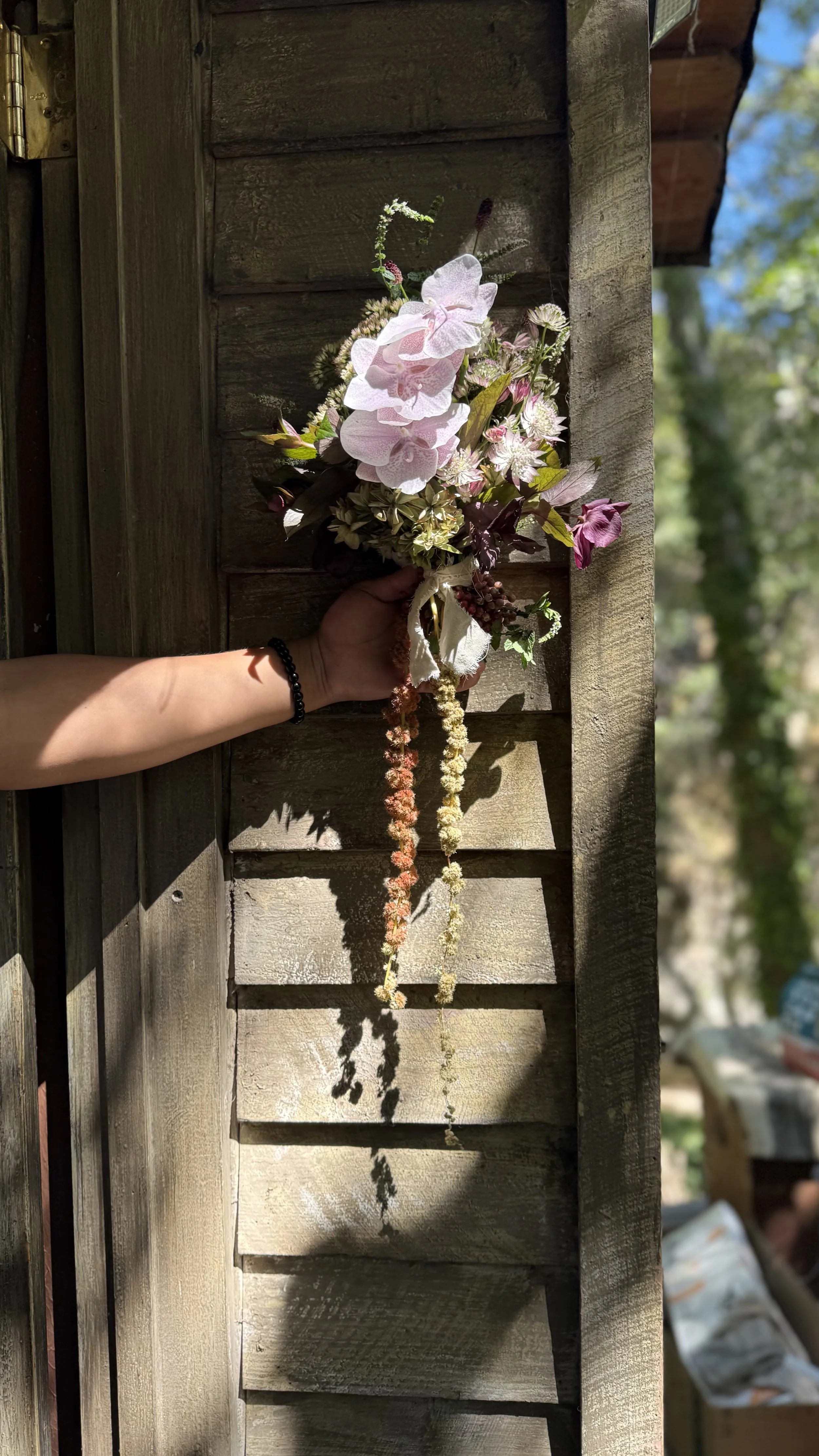 Medium Hand-Tied Bouquet