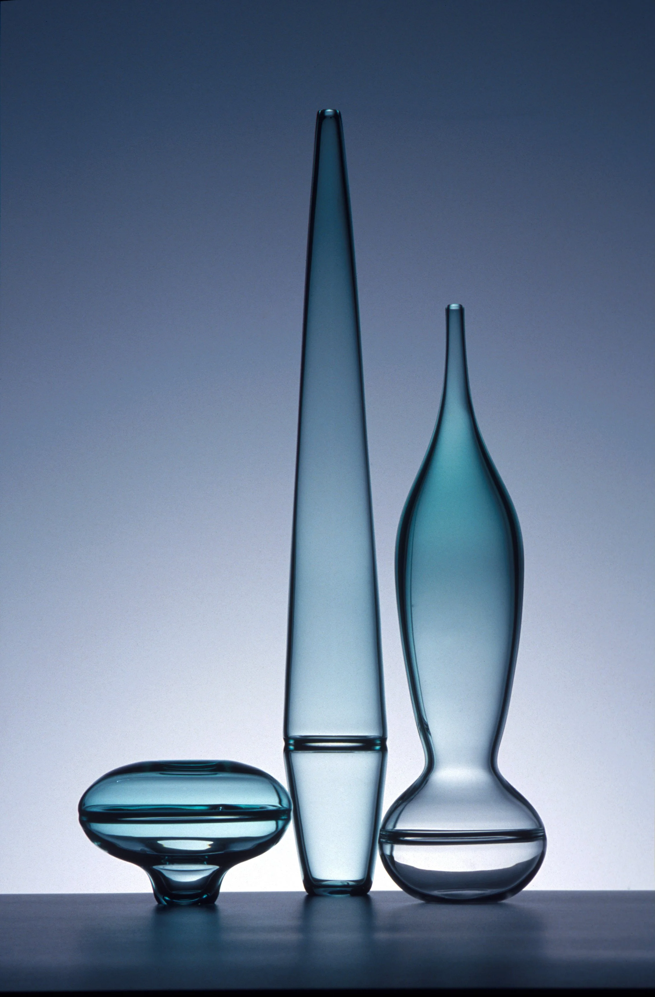 Emerald Skyline, 2001, blown glass, 640x320x320mm.
Photographer: David Macarthur  