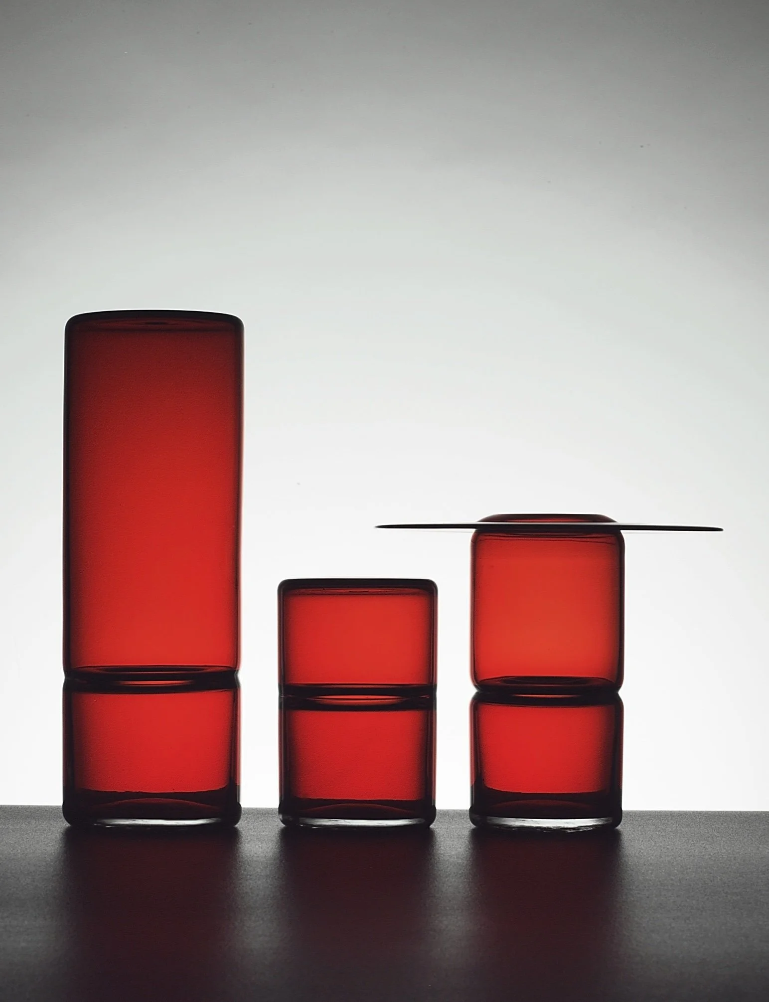 Takete, 2004, blown glass, 370x350x230mm.
Photographer: Greg Piper
