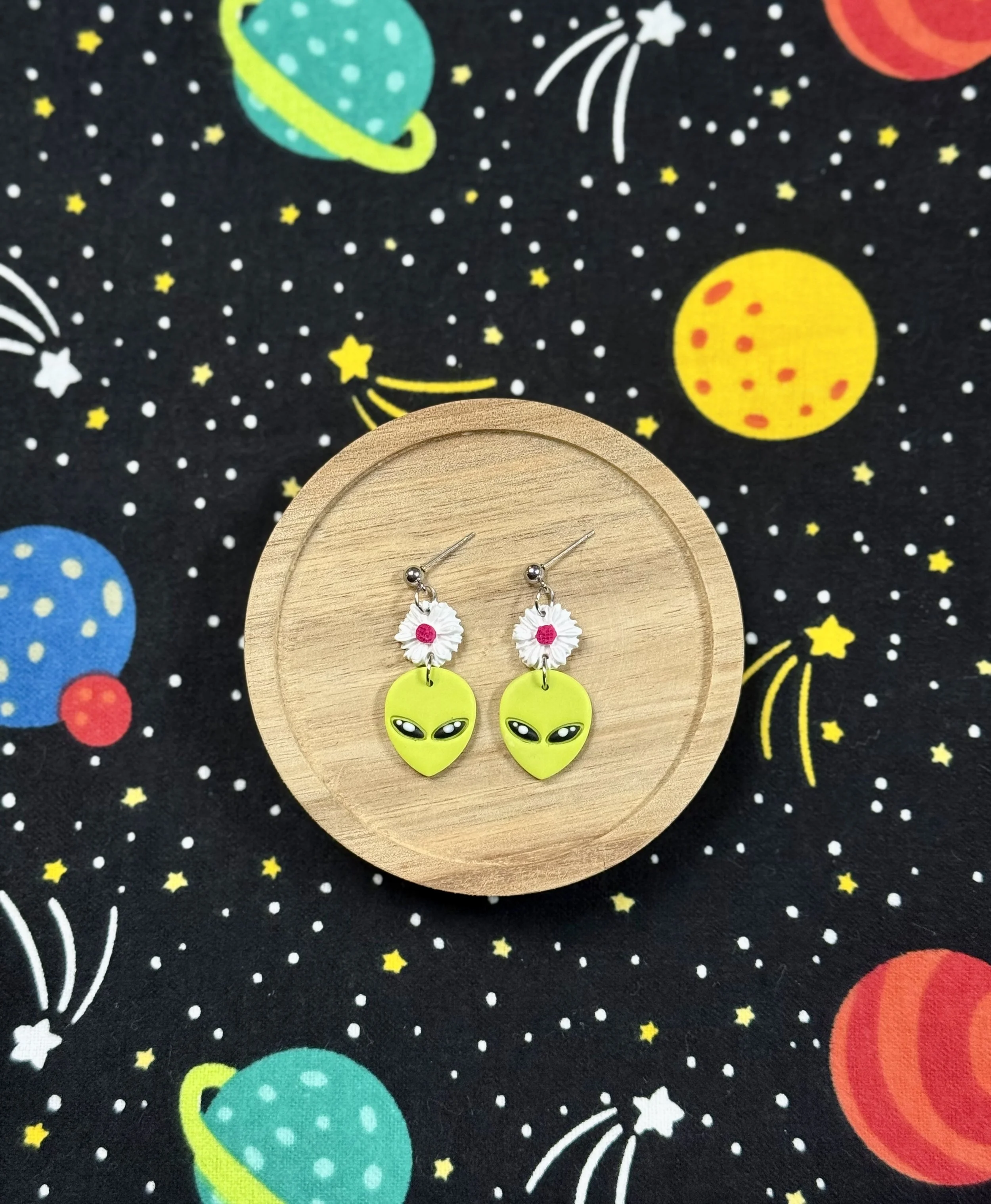 Alien Daisy Dangles - Large