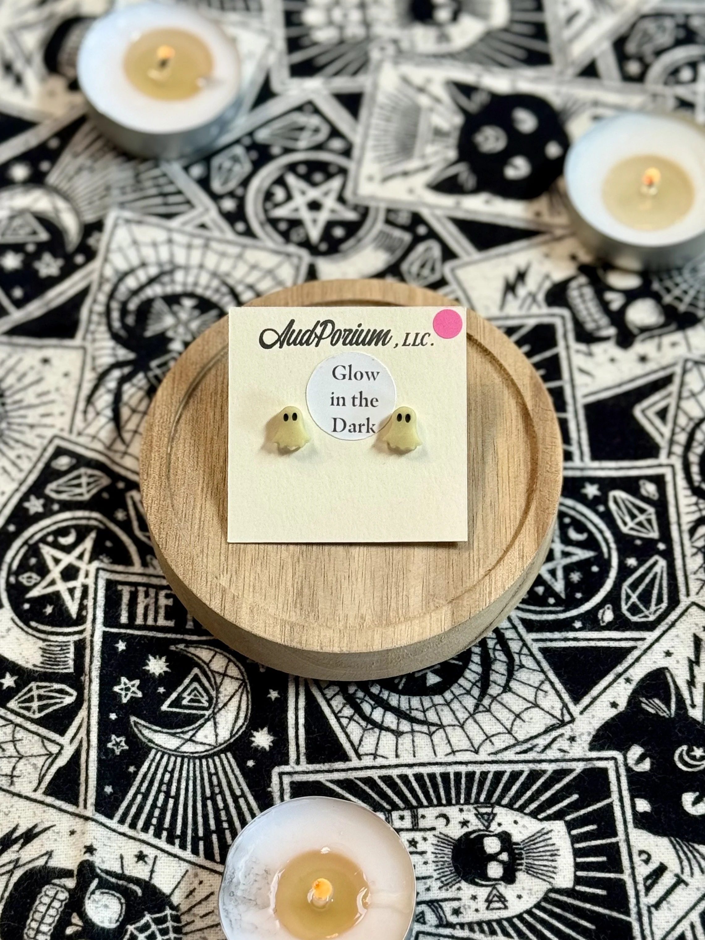 Glow-in-the-dark Ghost Studs