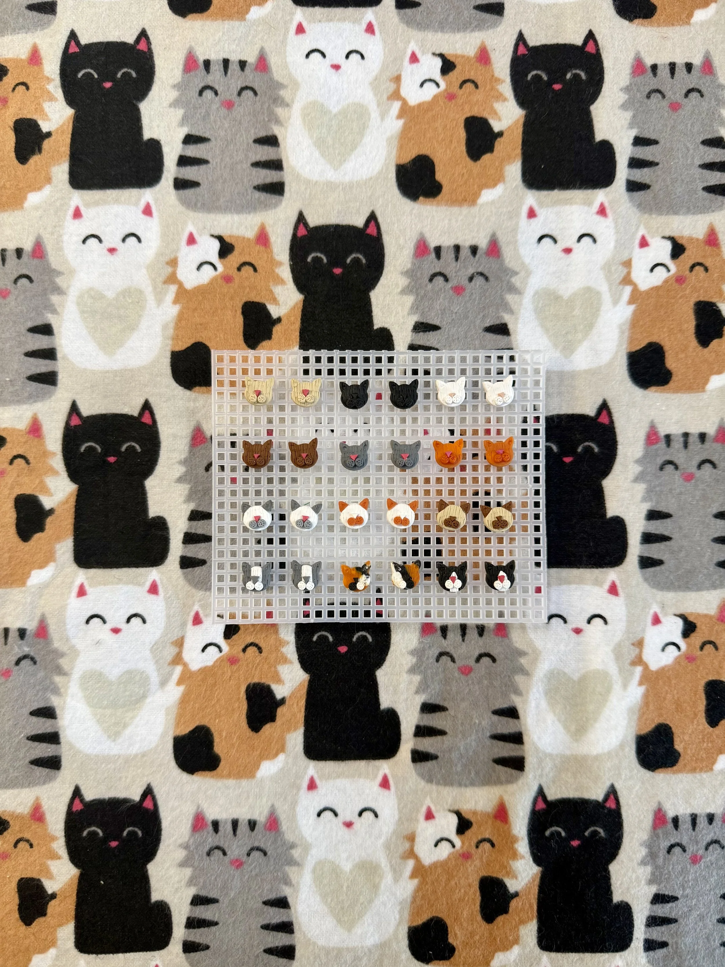 Cat Head Studs