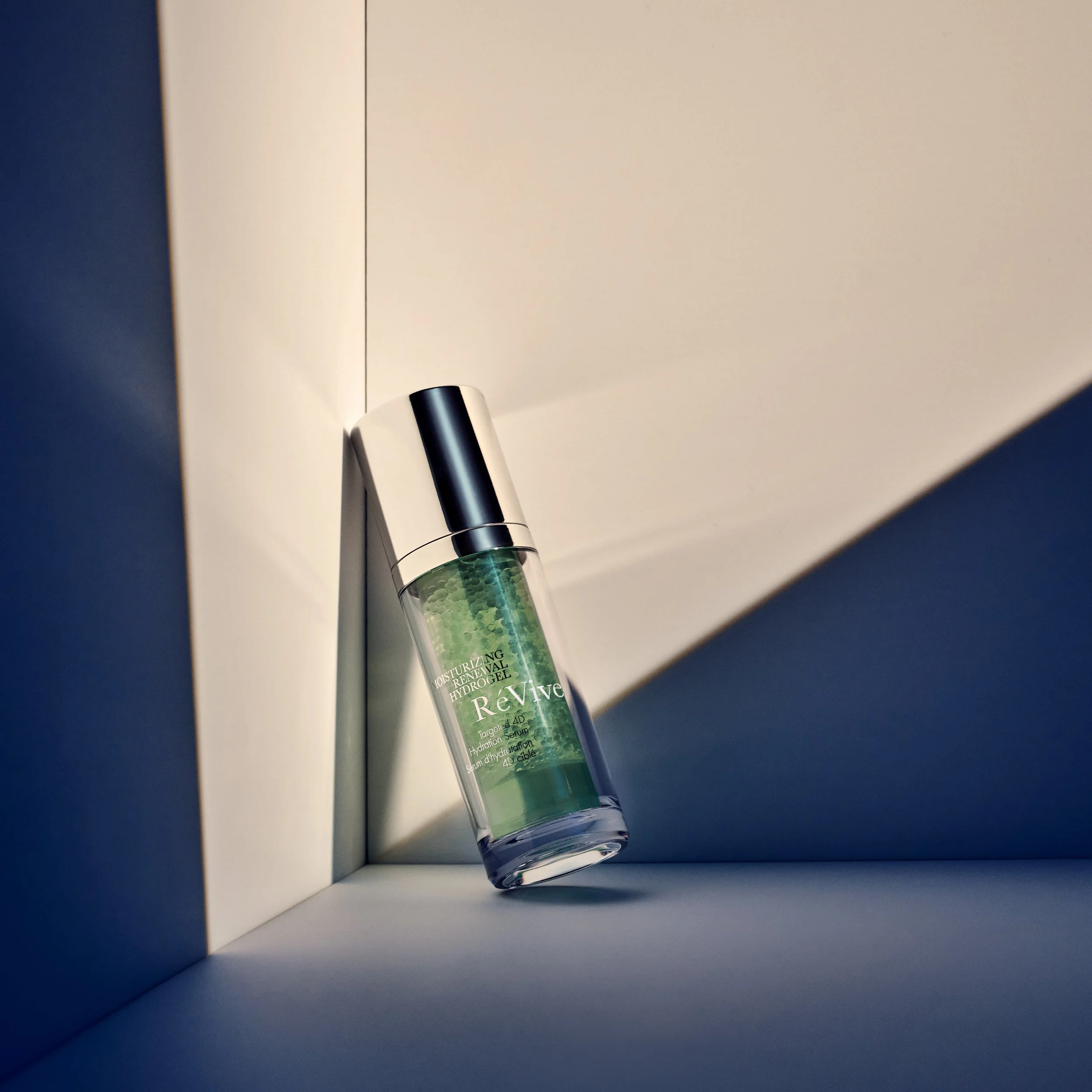 _REVIVE_CONT_SERUM_SE_05393 copy_sesselind.jpg