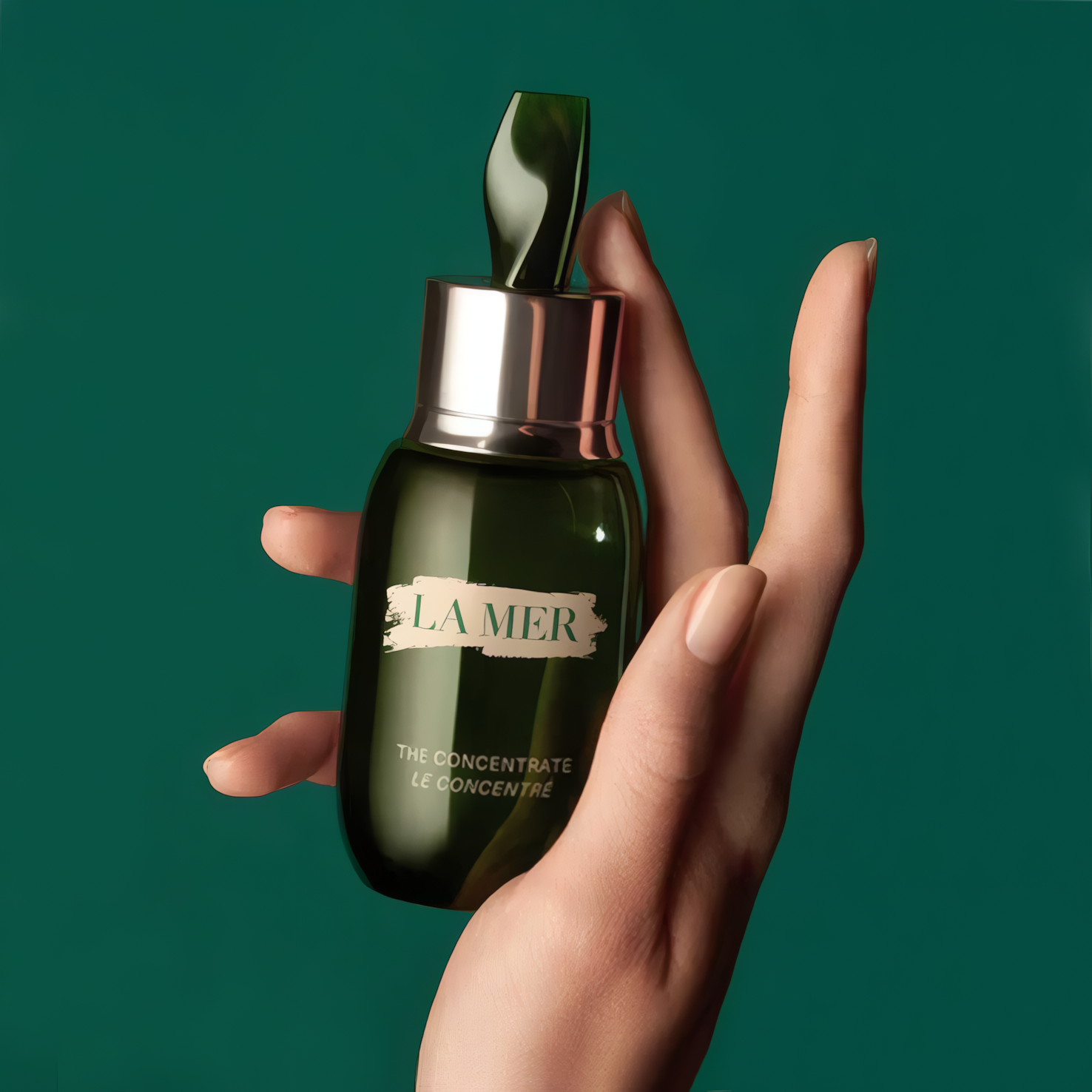 2_SKIN_sLa-Mer-Serum-Relaunch-Intime-Department-Store-China-Revenues_upscayl_2x_high-fidelity-4x3.png