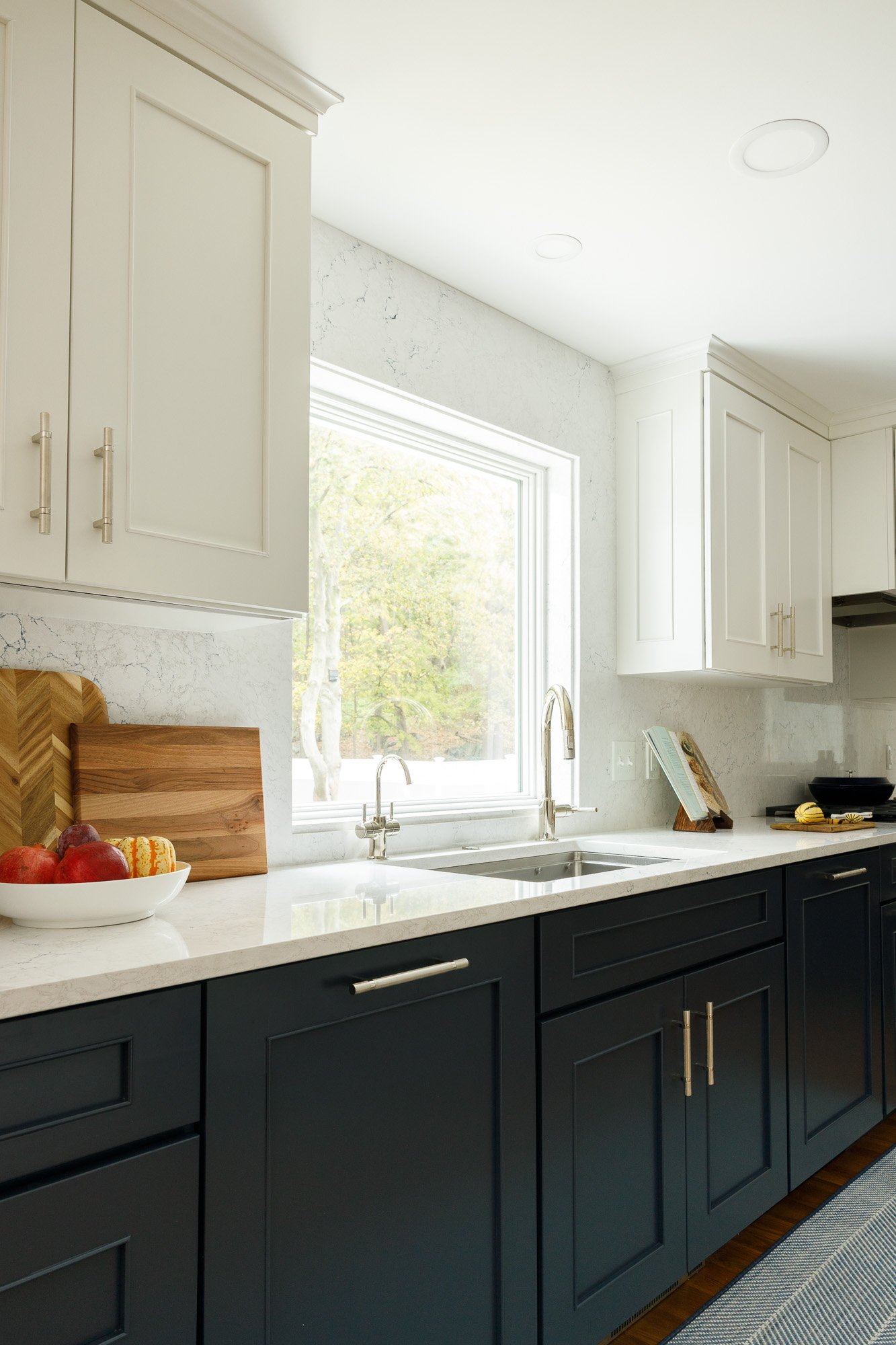 Classic Navy White-16.jpg