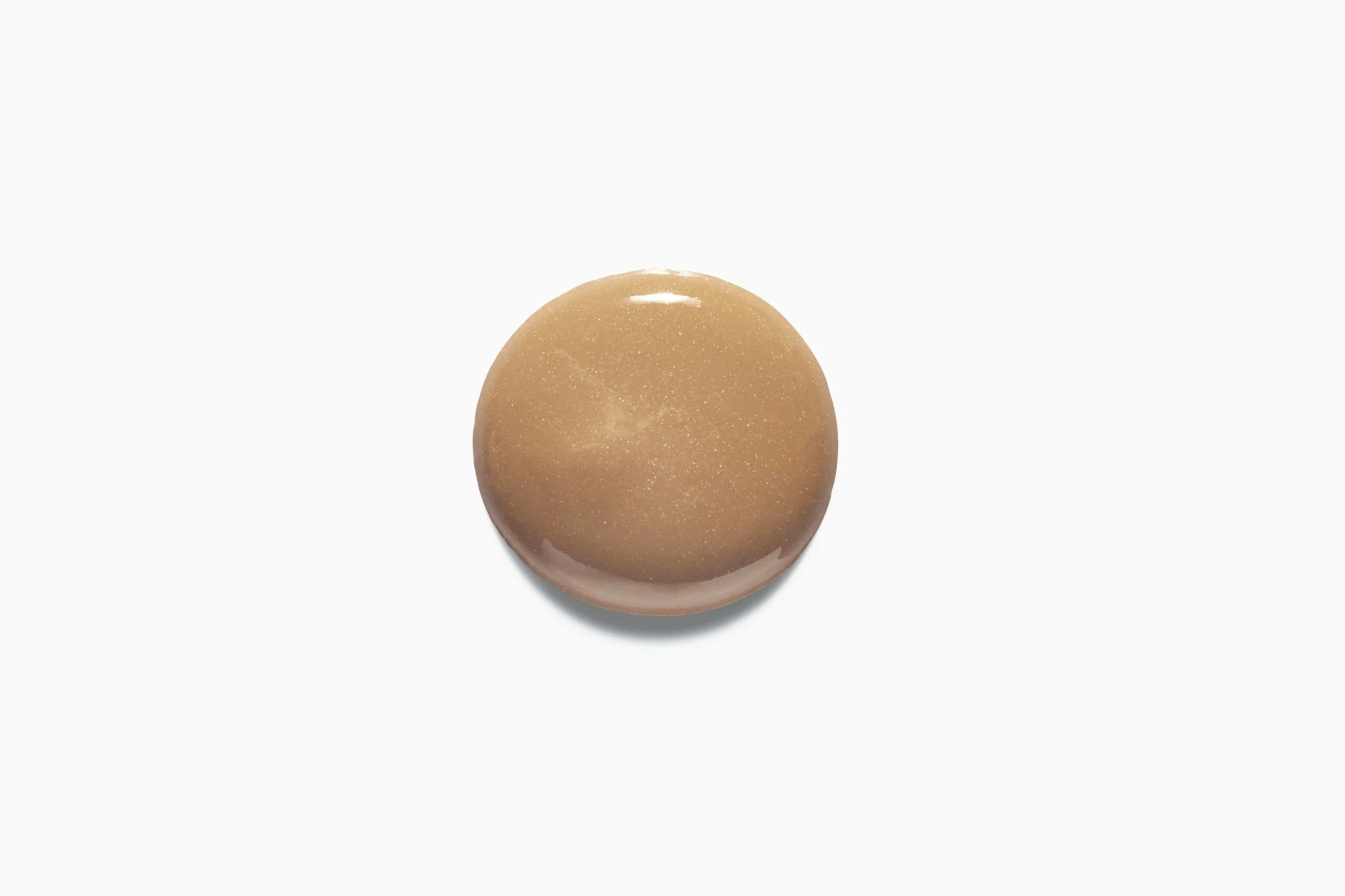 3_RATIONALE-3-Brilliance-Tinted-Serum_Swatch-scaled.jpg