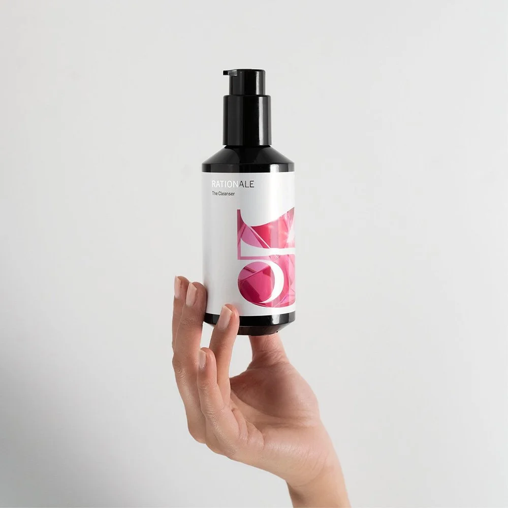 5-CLEANSER-InHand.jpg