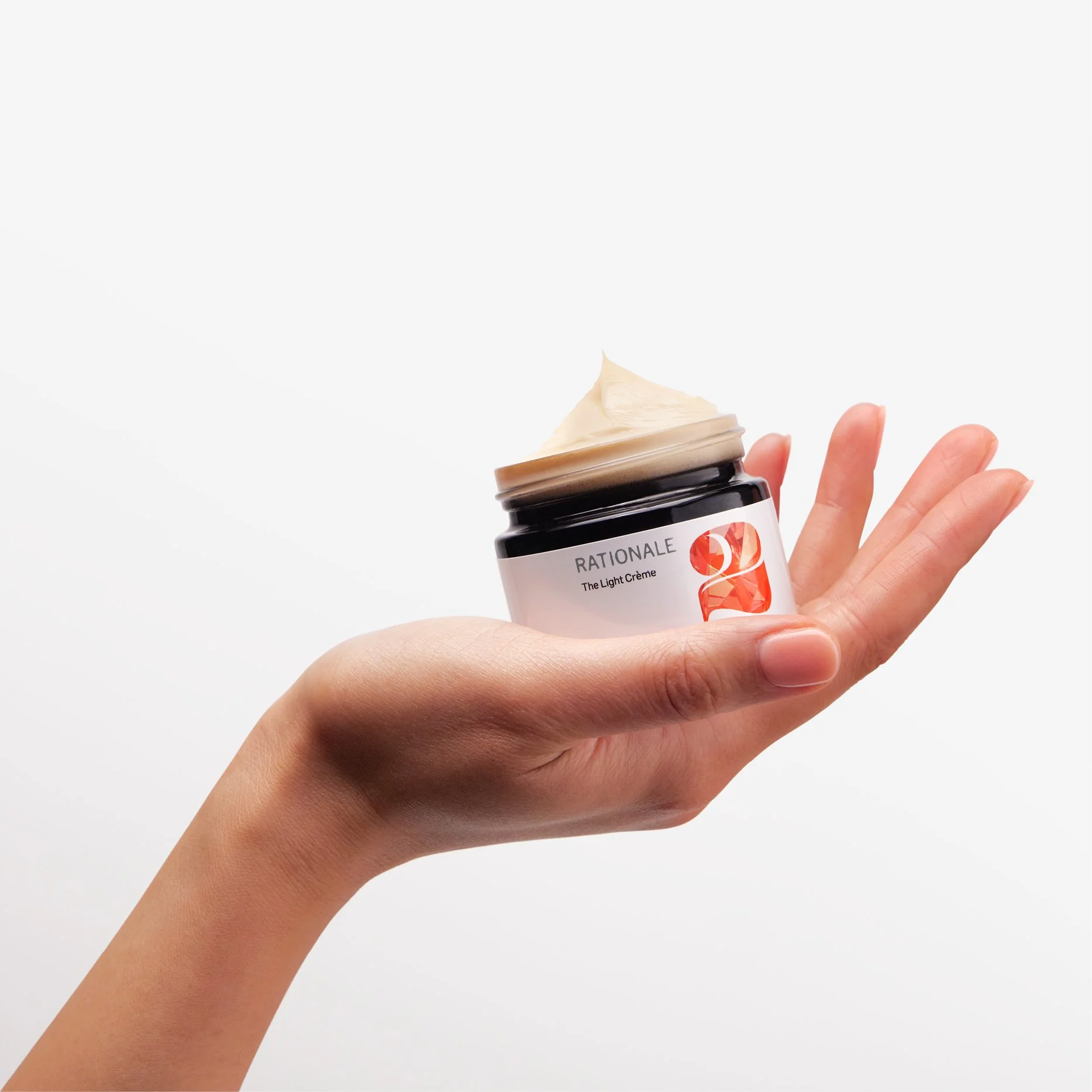 2-LIGHT-CREME-InHand.jpg