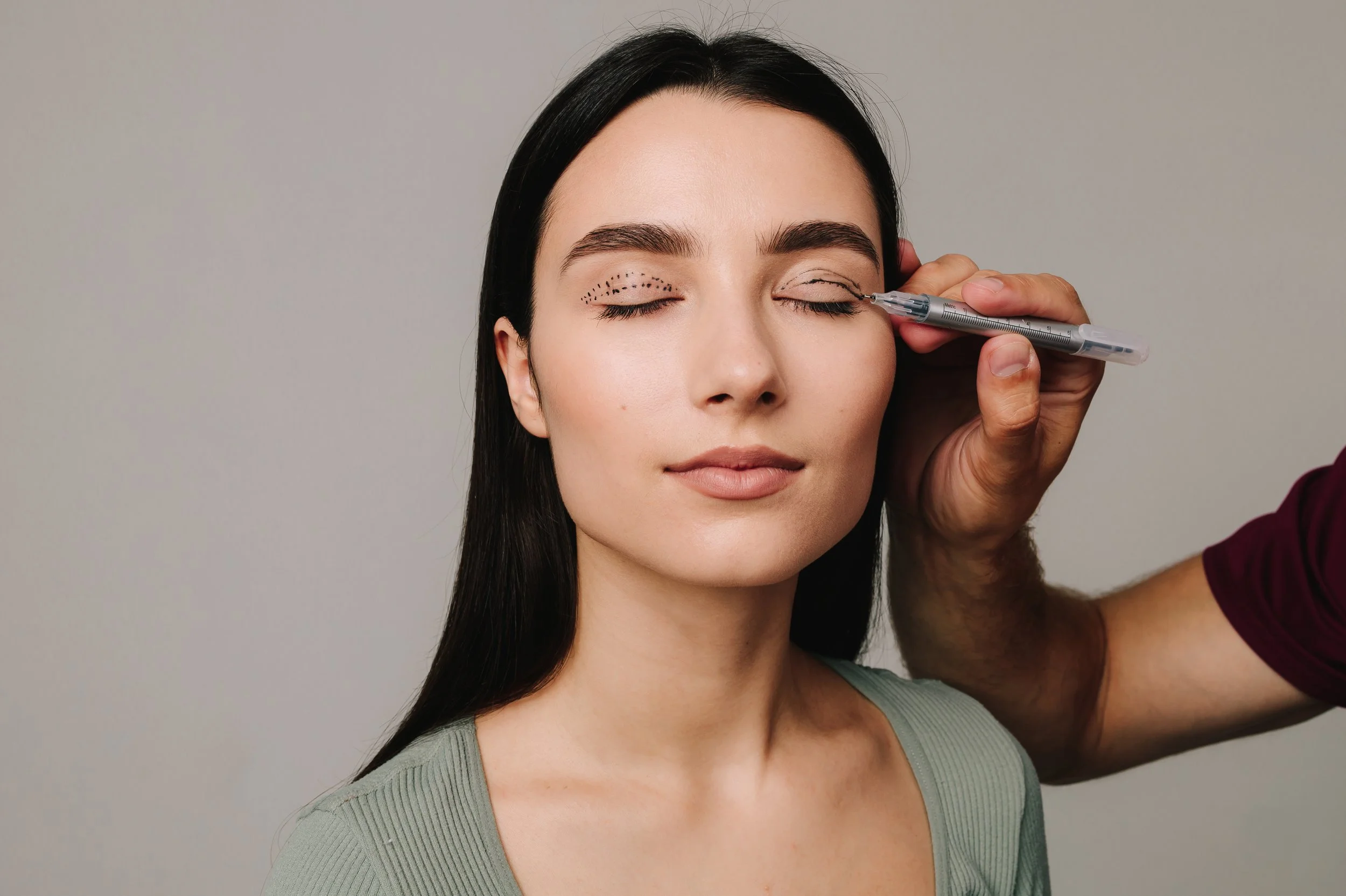 Blepharoplasty Recovery: What to Expect After Eyelid Surgery