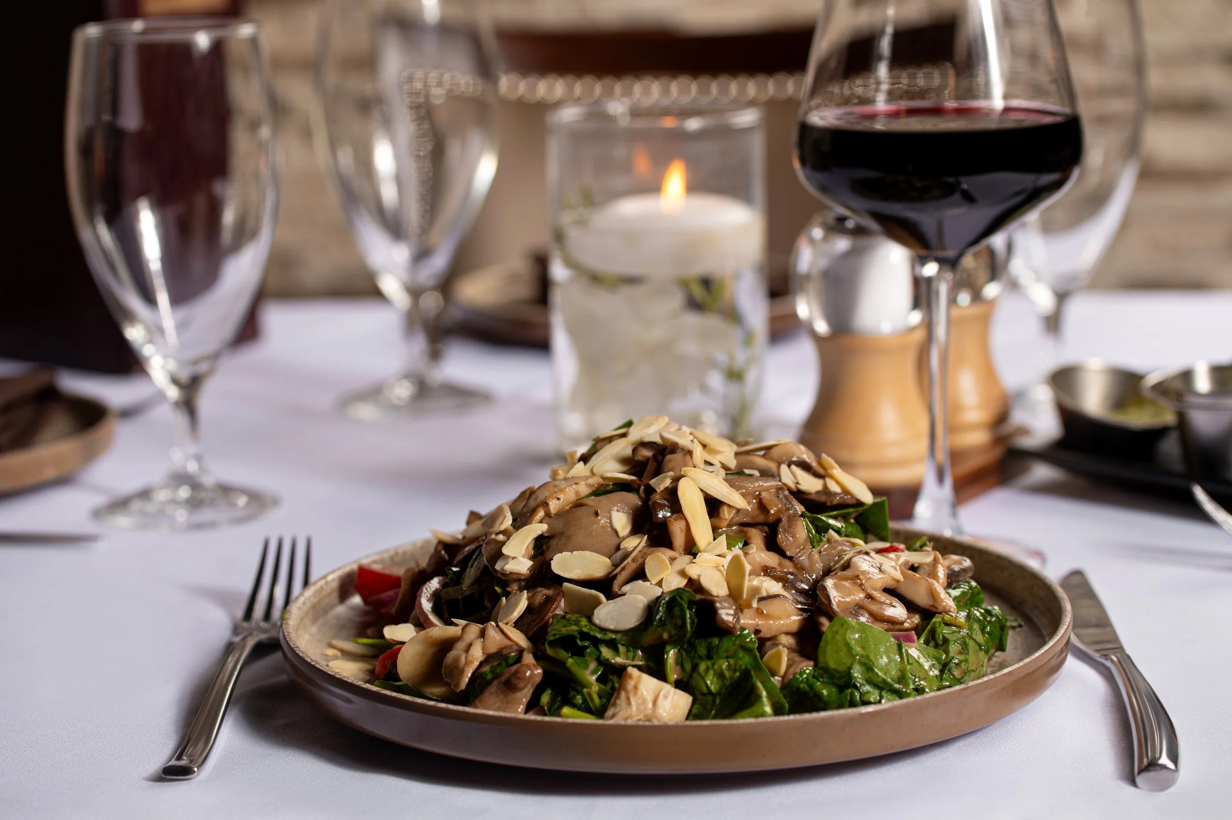 Yakar Steakhouse-1030.jpg