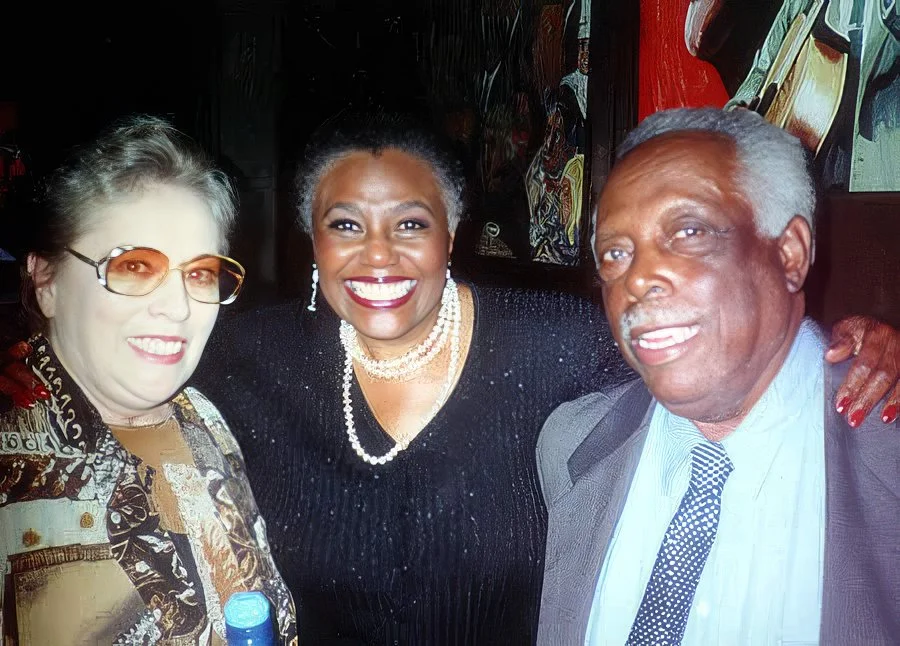 Carol, Maxine Weldon & friend
Photo by Don Lawrence, 2000