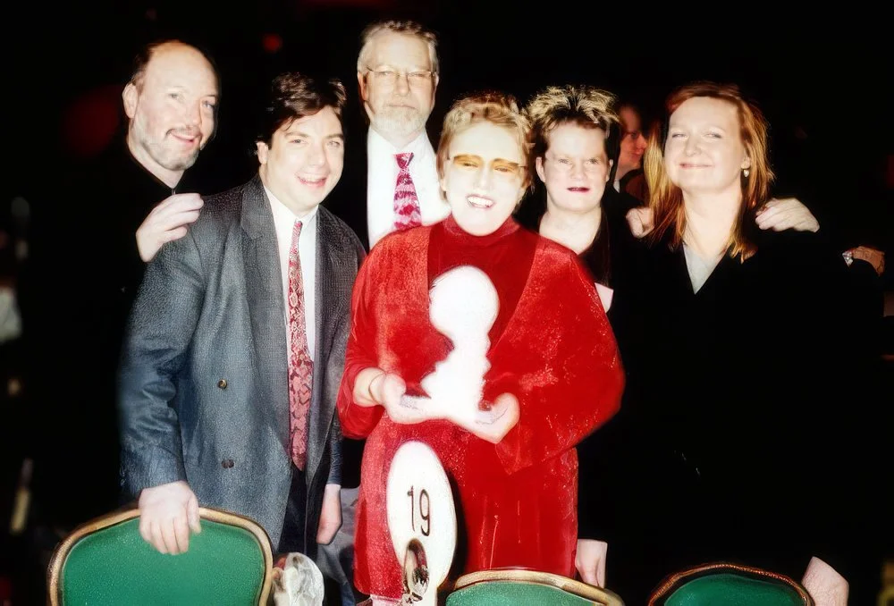 Left to right:
Lonnie, John JP, Tom C.,
Carol w/Award, Debbie H., and Cyndy E.
Photo by John Polakas