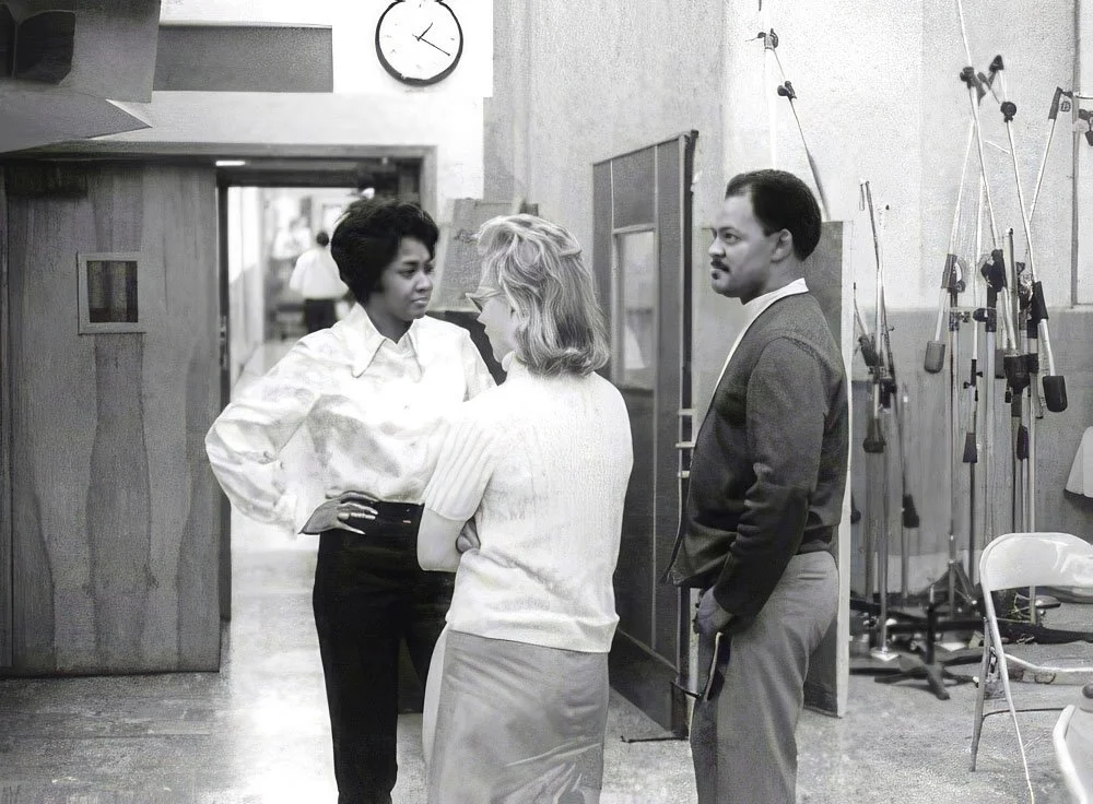 Capitol Studio "A," 1969
Nancy Wilson, Carol's back, Plas Johnson, listening to Nancy's hit of "Peace of Mind."