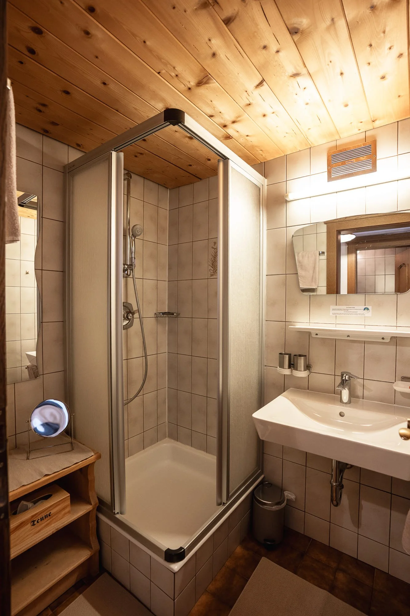 tenne_zimmer_20260810_11_weber.jpg