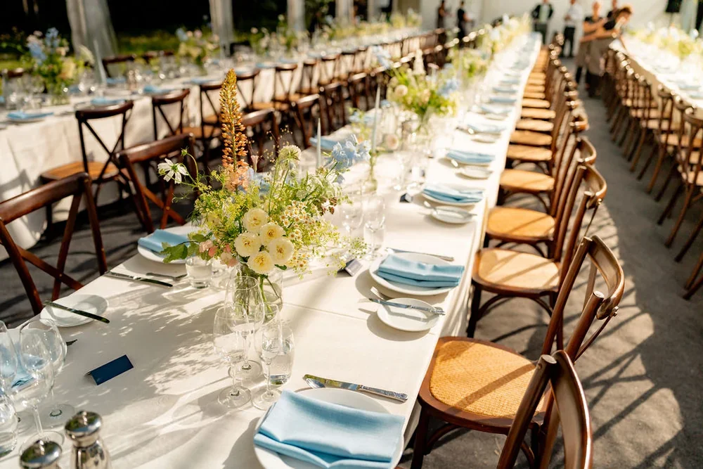 sophie-todd-voewood-wedding-emily-andrew-7.webp