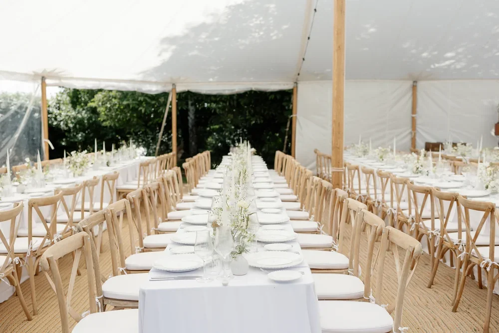 garden-wedding-emily-andrew-9.webp