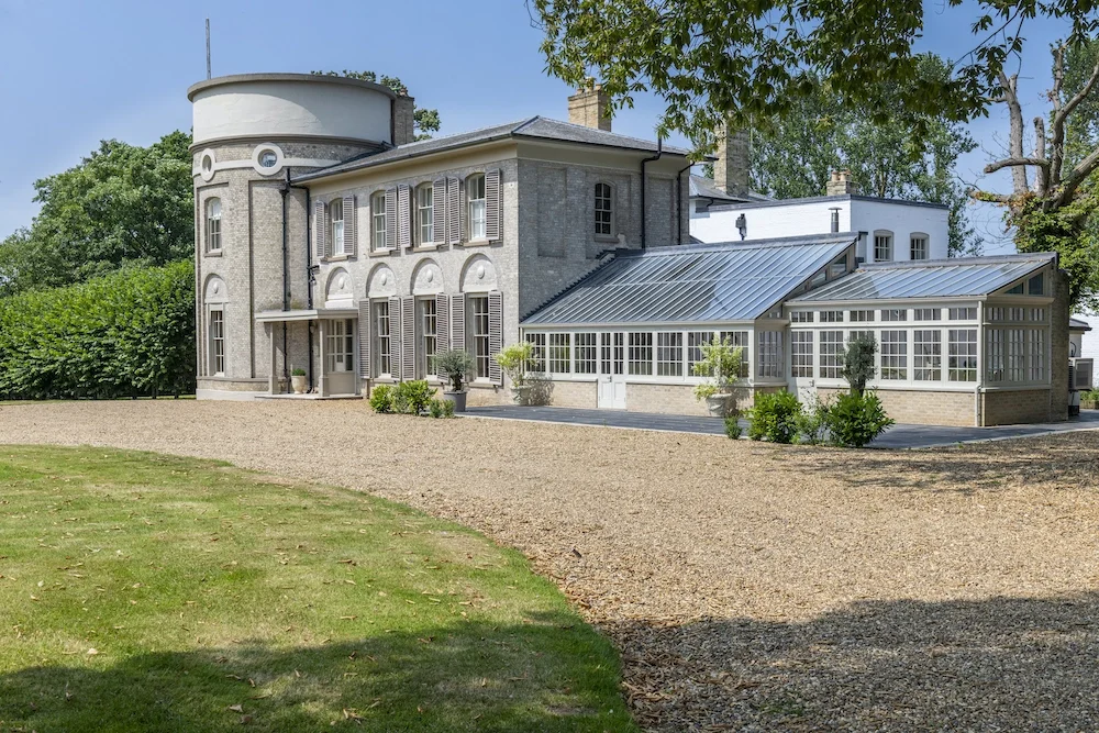 A Beautiful Summer Wedding at Ormesby Manor