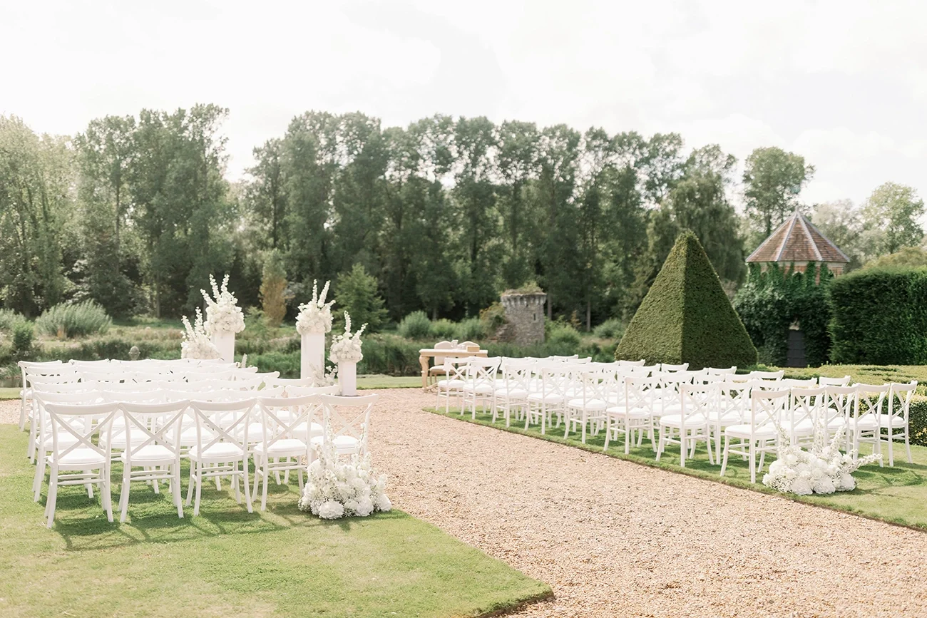 An outdoor wedding ceremony at Oxnead Hall in Norfolk