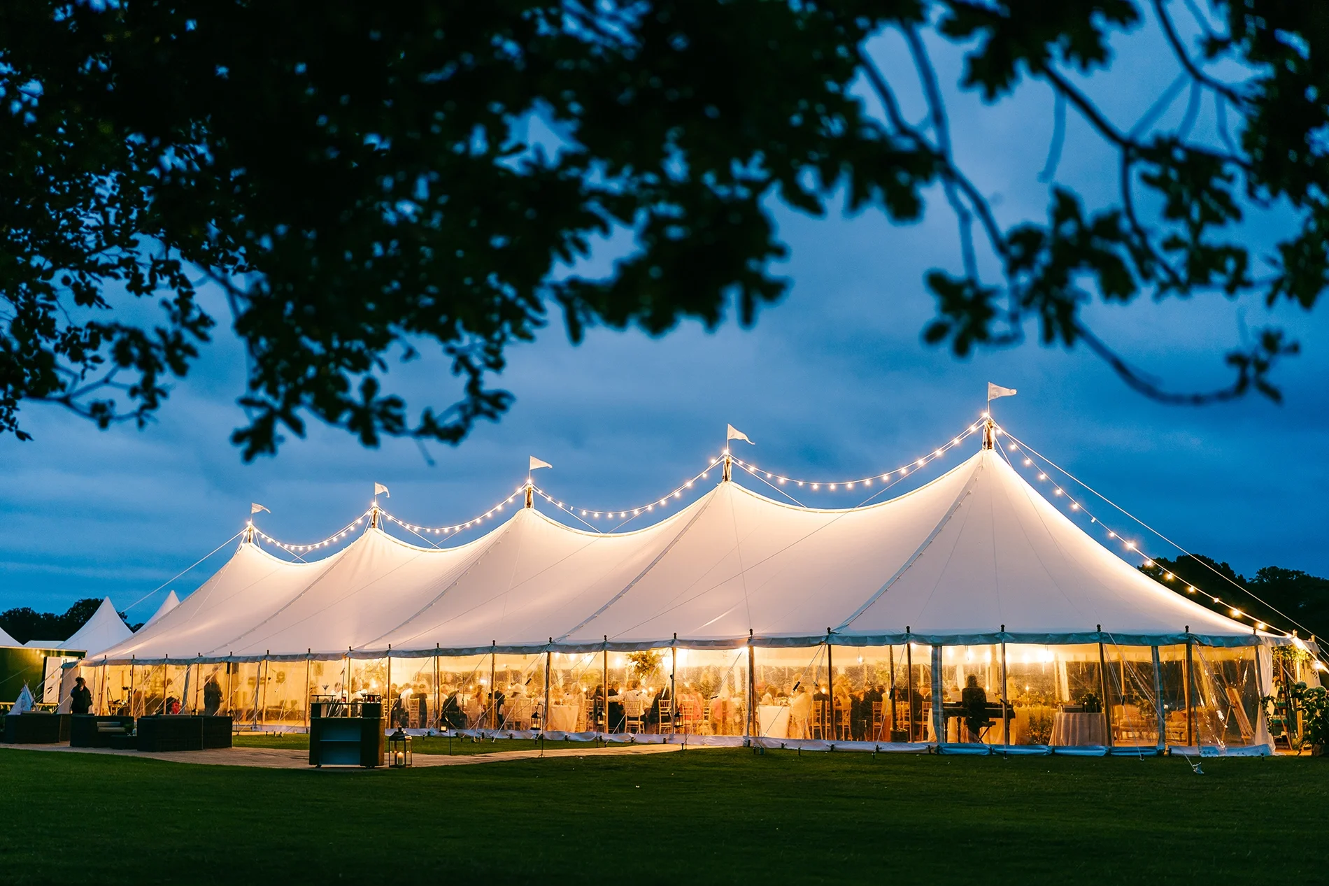 How to Plan Your Marquee Wedding